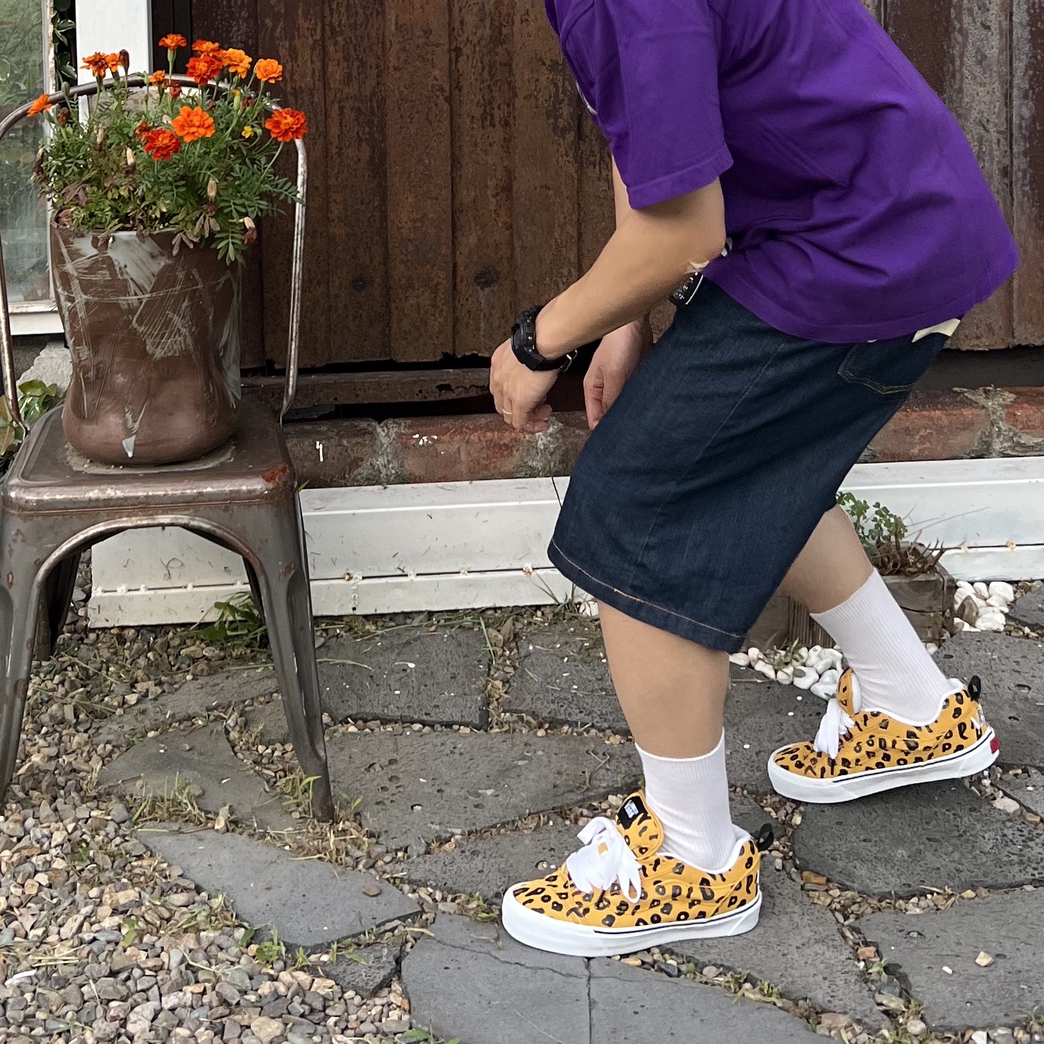 Vans Vault x Imran Potato Knu-Skool VR3 LX Leopard Golden Glow 착용 스타일 - 2