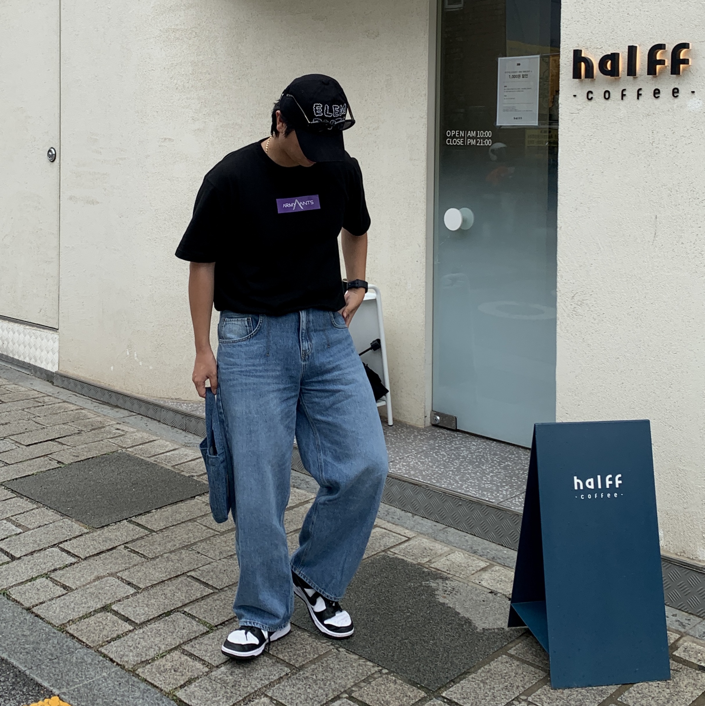 Nike Dunk Low Retro Black 착용 스타일