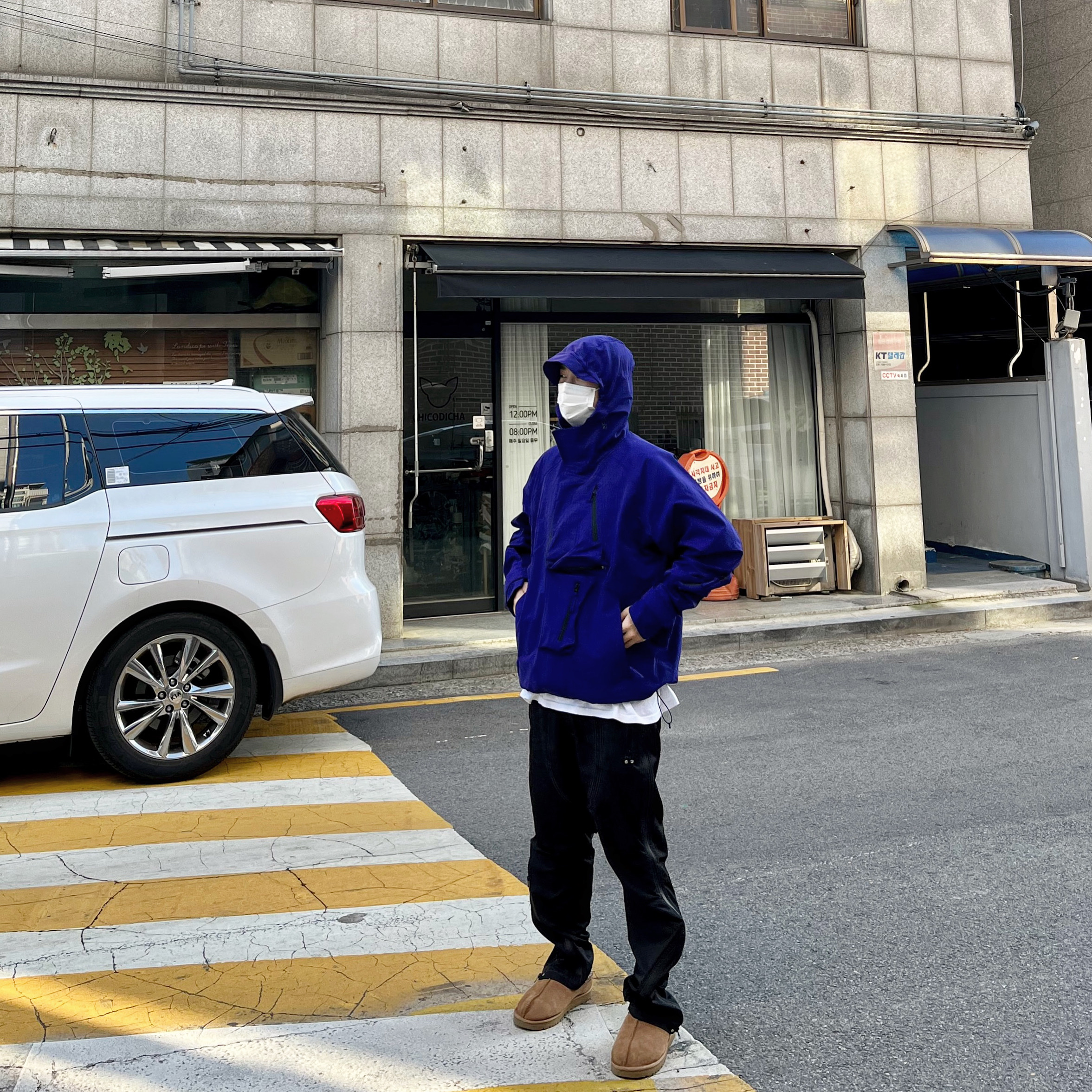 Undermycar Rikan Multi Pocket Casual Jacket Limoges - 21FW (Red Holo Edition) 착용 스타일