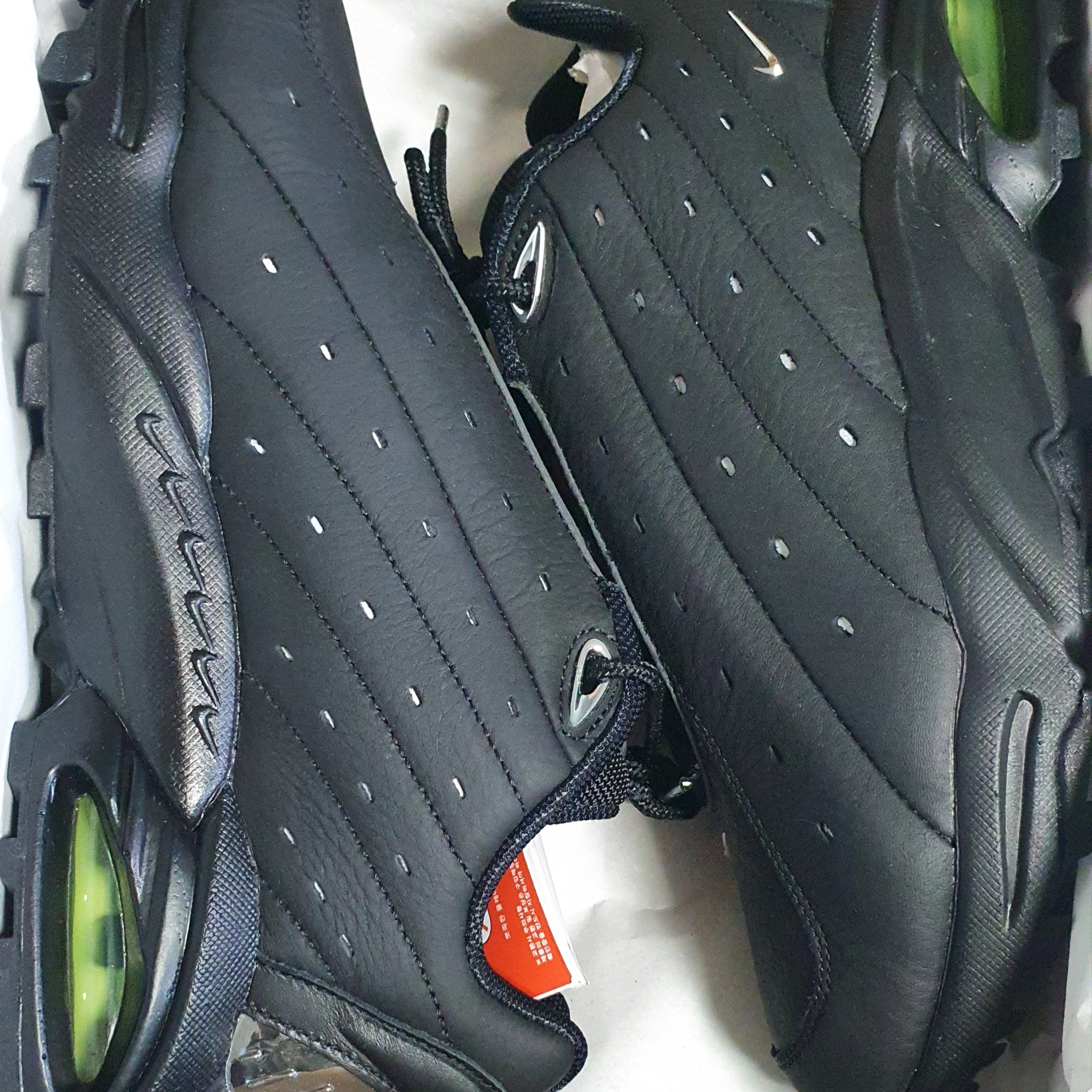 Nike x Drake Nocta Hot Step Air Terra Triple Black 착용 스타일