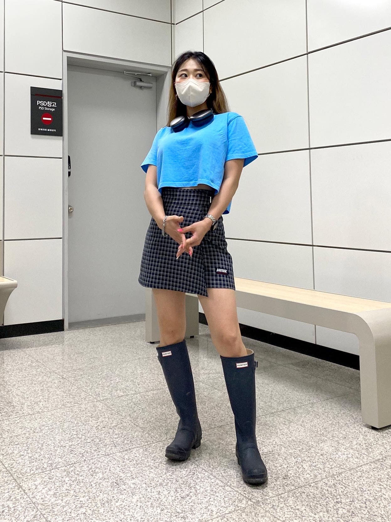 Apple Watch Nike Series 7 41mm GPS Midnight Aluminum Case with Nike Sport Band Anthracite Black (Korean Ver.), Apple AirPods Max Lightning Space Gray (Korean Ver.) 착용 스타일 - 1