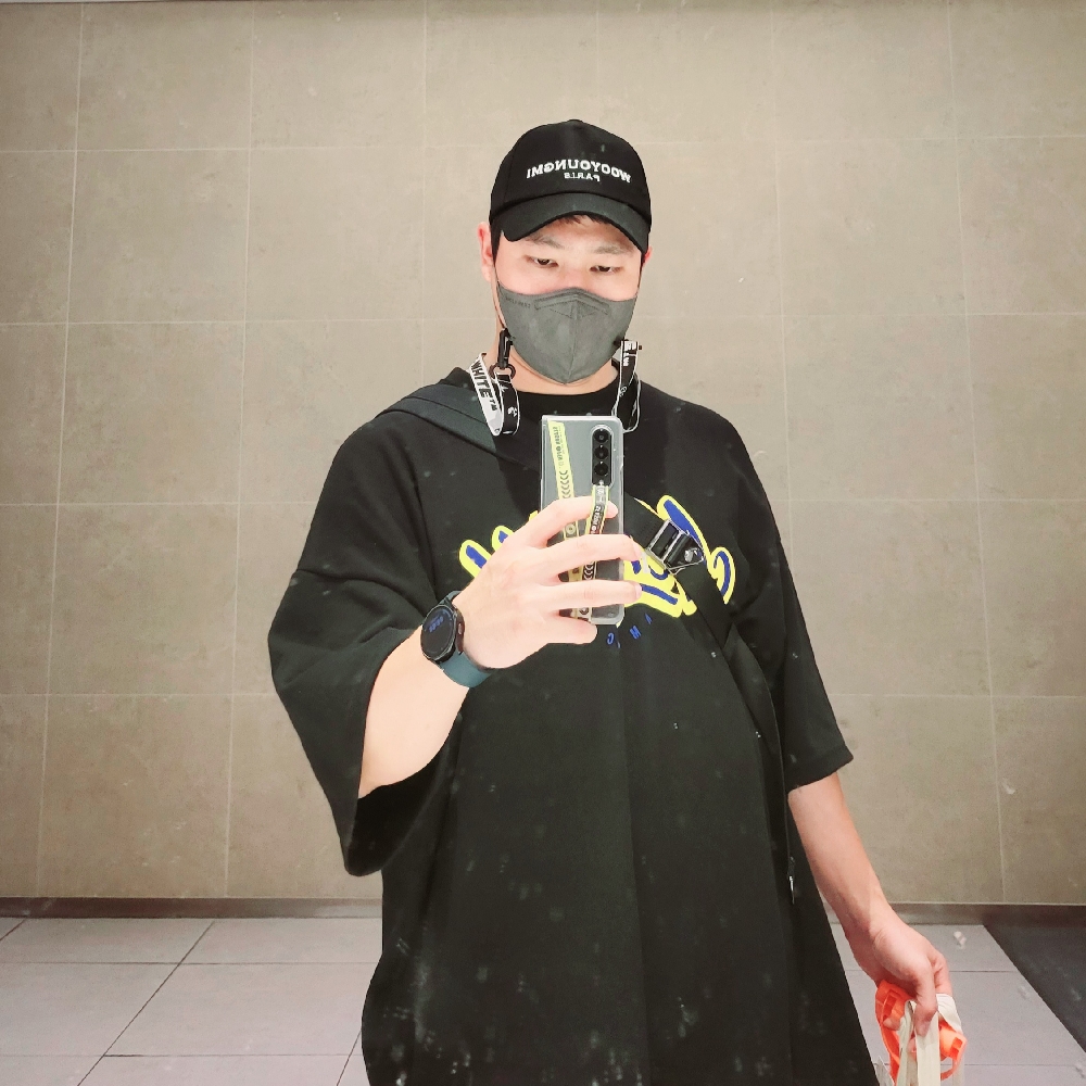 KREAM 프로필 이미지