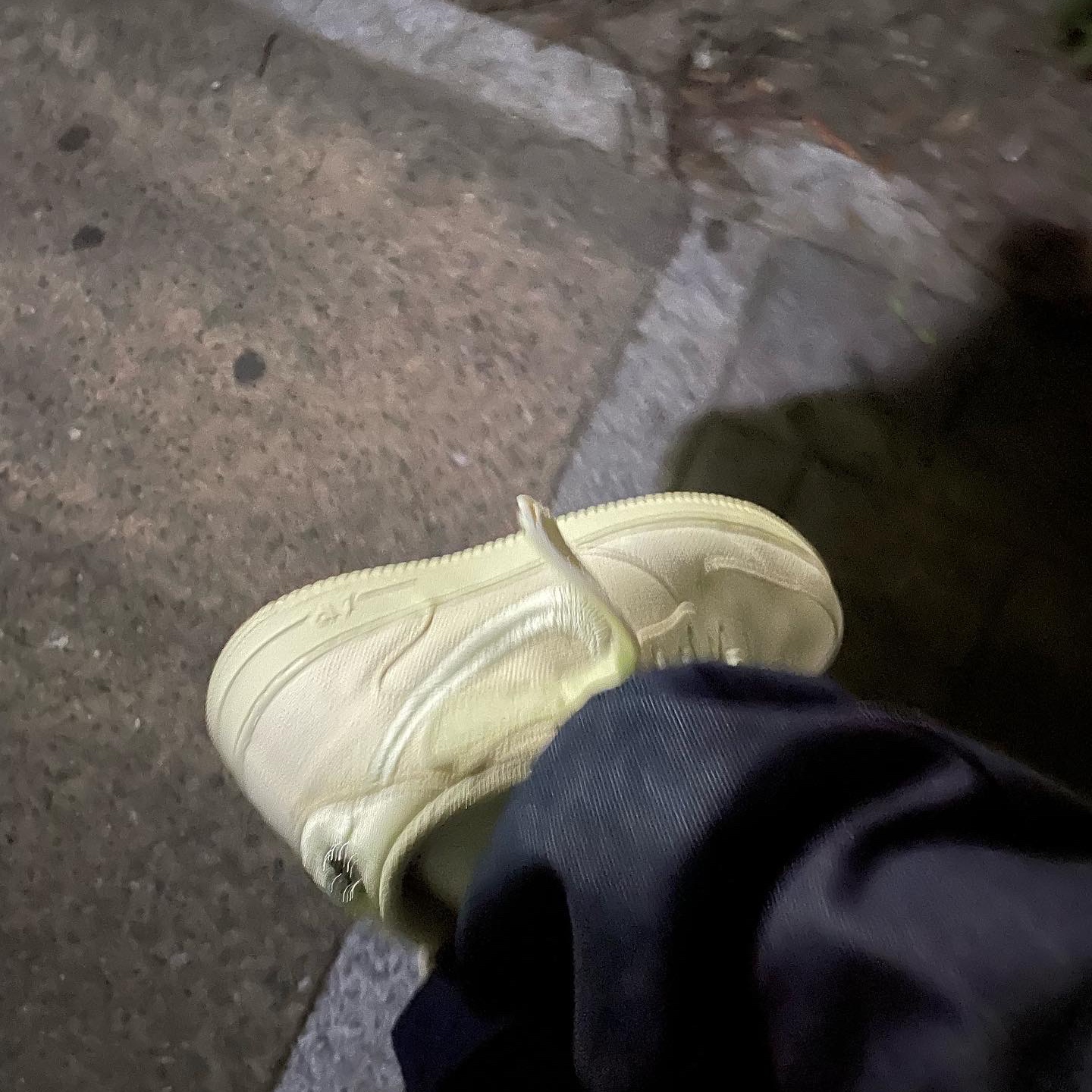Nike x Stussy Air Force 1 '07 Mid SP Fossil 착용 스타일 - 2