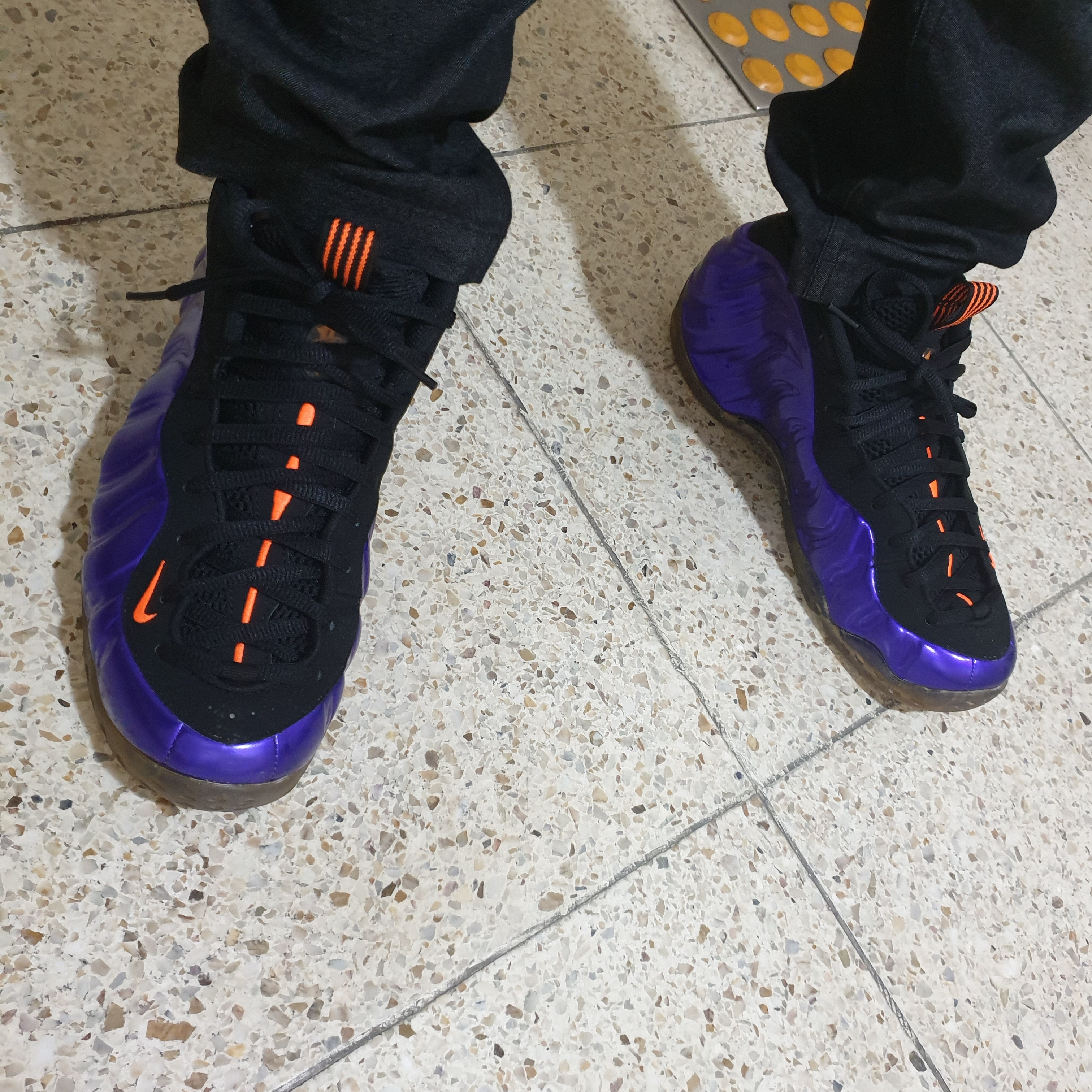 Nike Air Foamposite One Phoenix Suns 착용 스타일