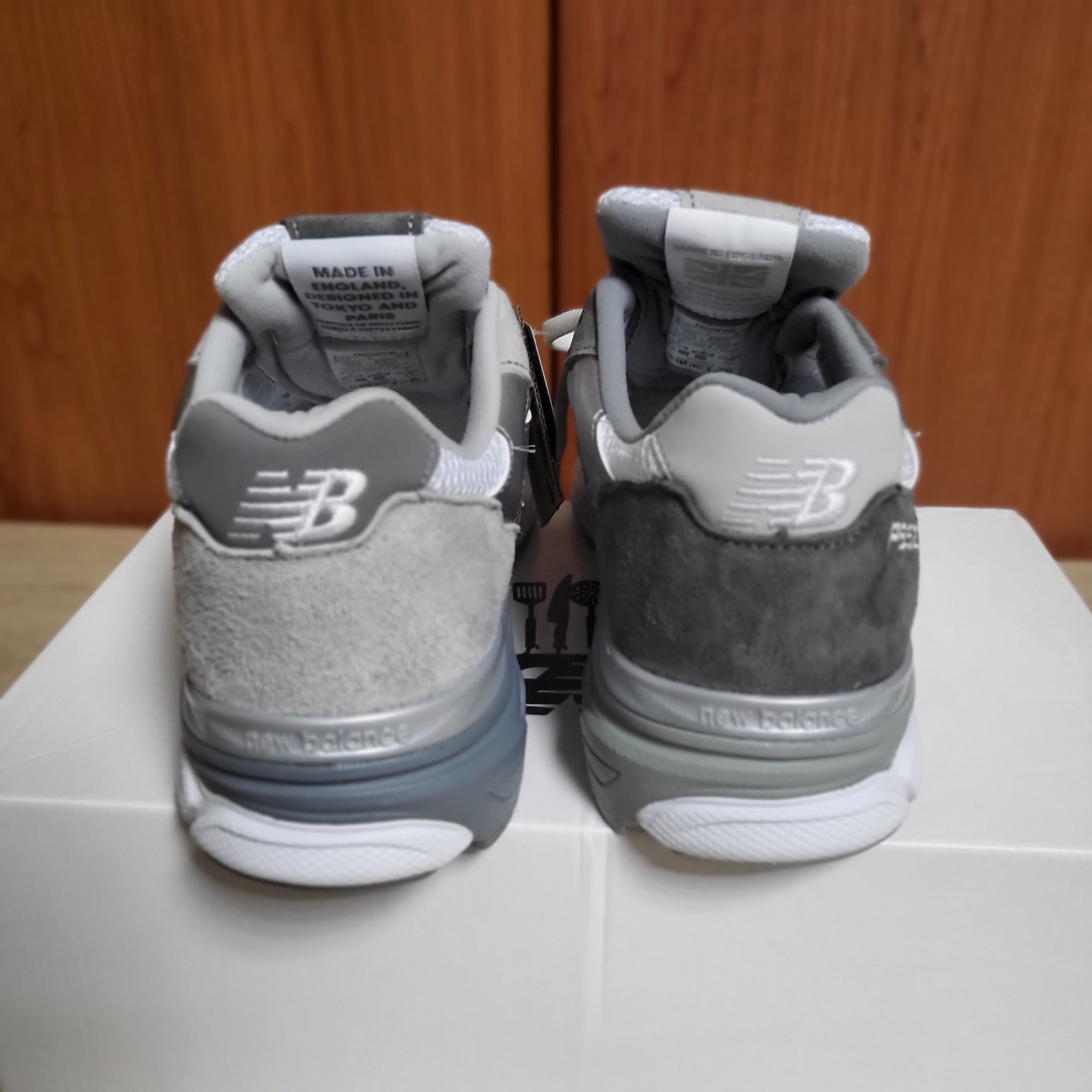 New Balance x Paperboy Paris x Beams 920 Made in UK Ice Boy 착용 스타일 - 4