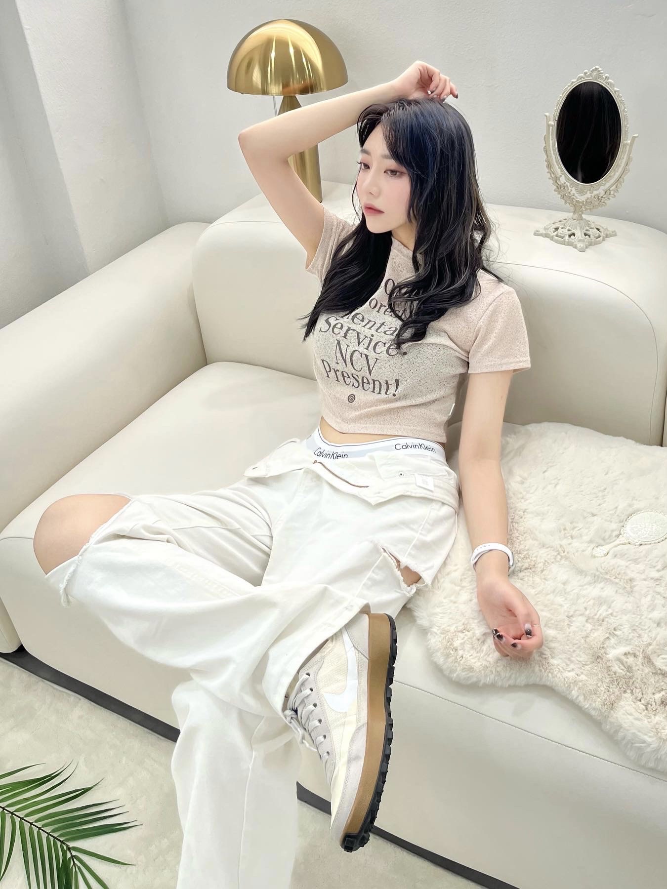Nike x Tom Sachs General Purpose Shoe Light Cream, (W) Palace x CK1 Bikini Classic White - 22SS 착용 스타일 - 3
