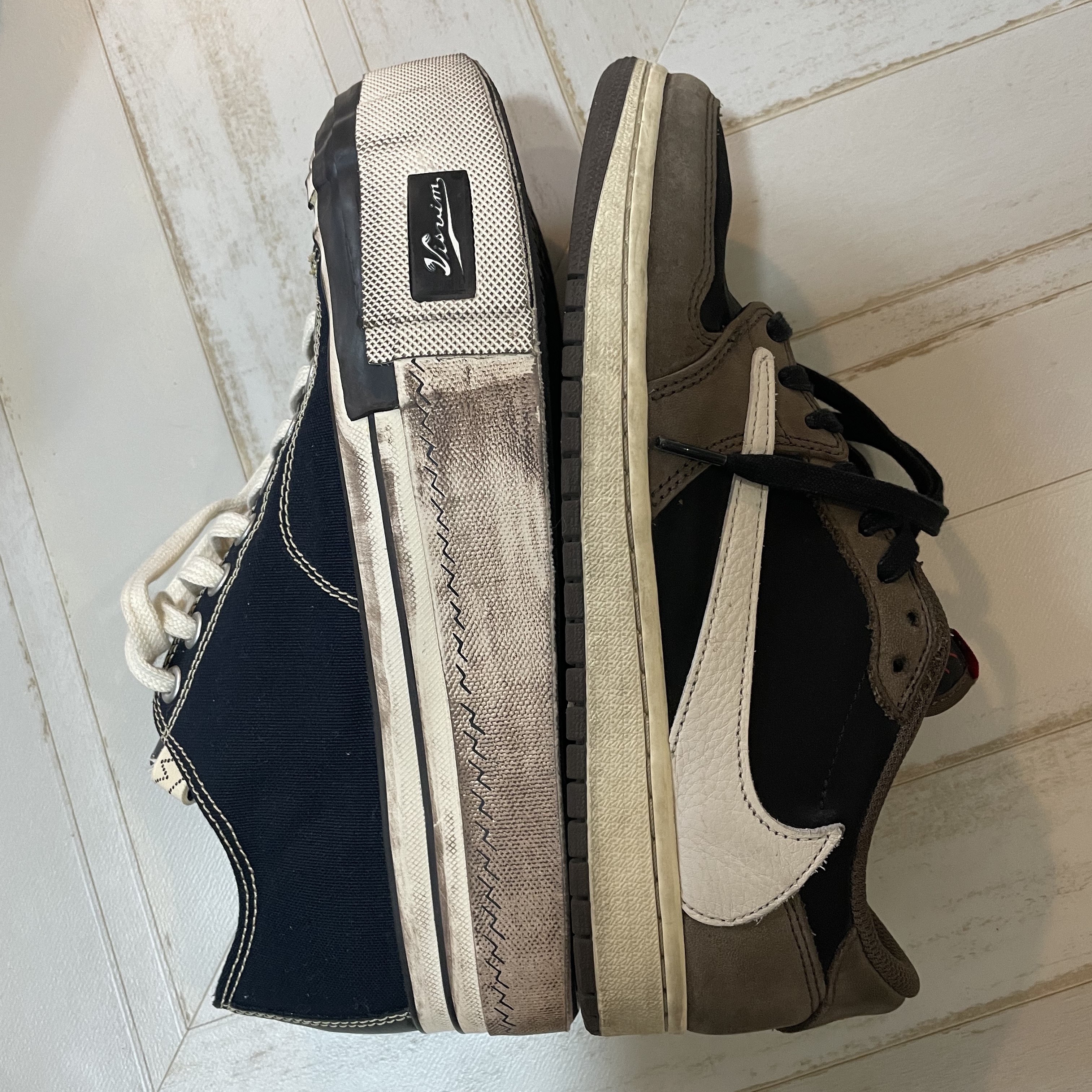 Jordan 1 x Travis Scott Retro Low OG SP Mocha, Visvim Skagway Lo G.Patten Black 착용 스타일