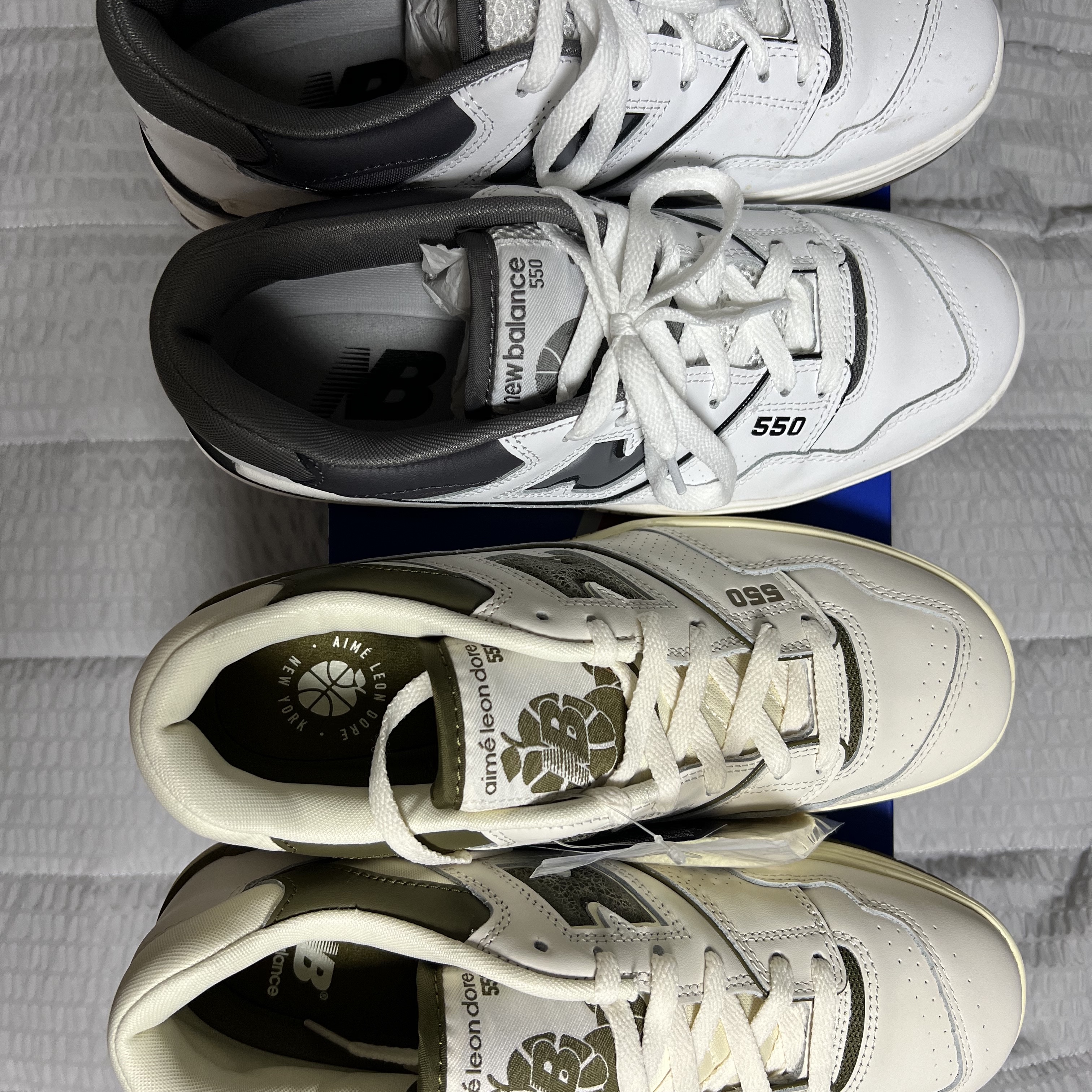New Balance x Aime Leon Dore 550 Olive 착용 스타일 - 5