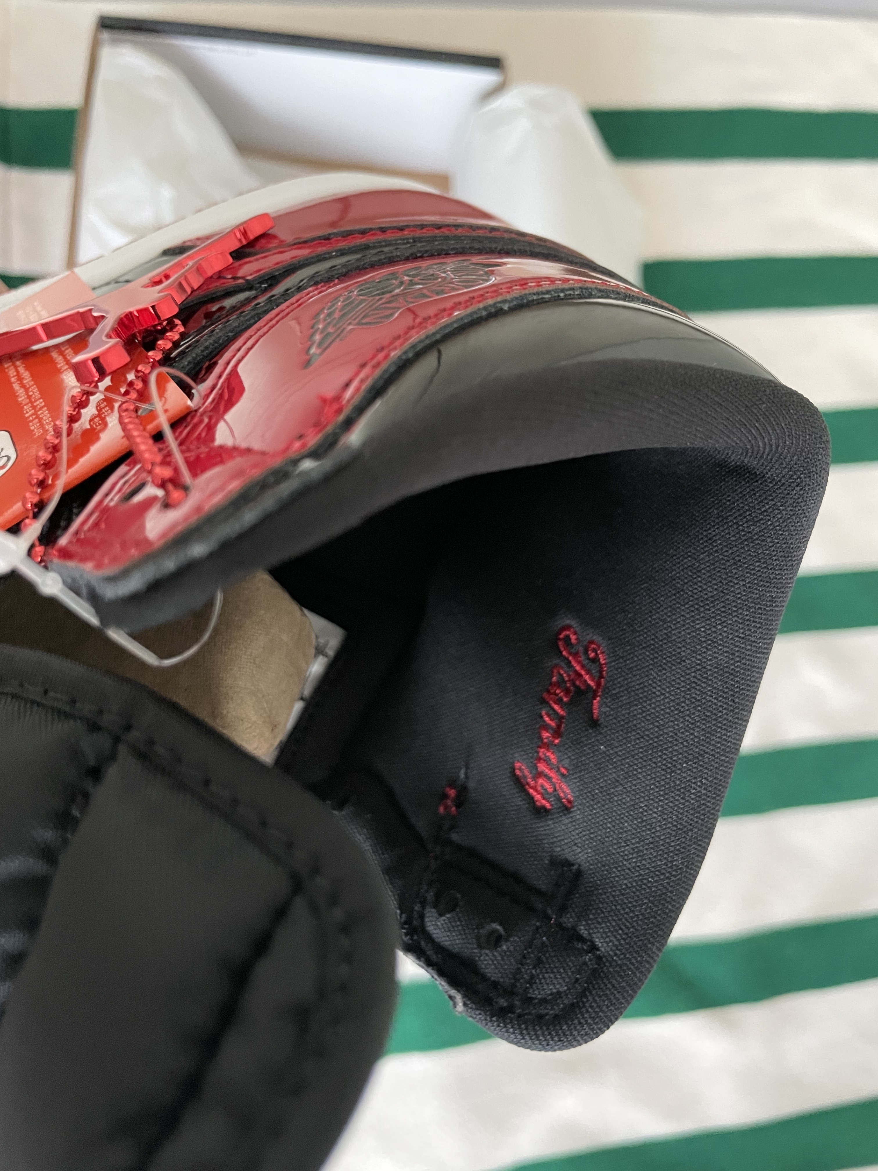 Jordan 1 Retro High OG Patent Bred 착용 스타일 - 2