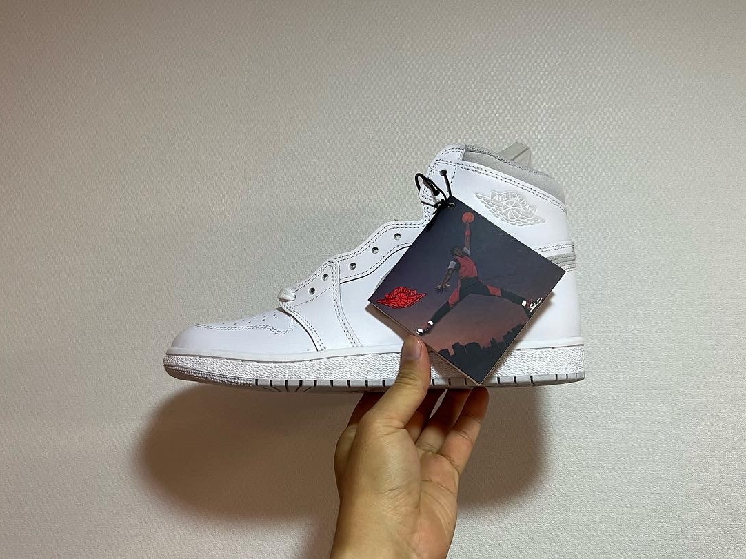 Jordan 1 High 85 Neutral Grey 착용 스타일 - 2