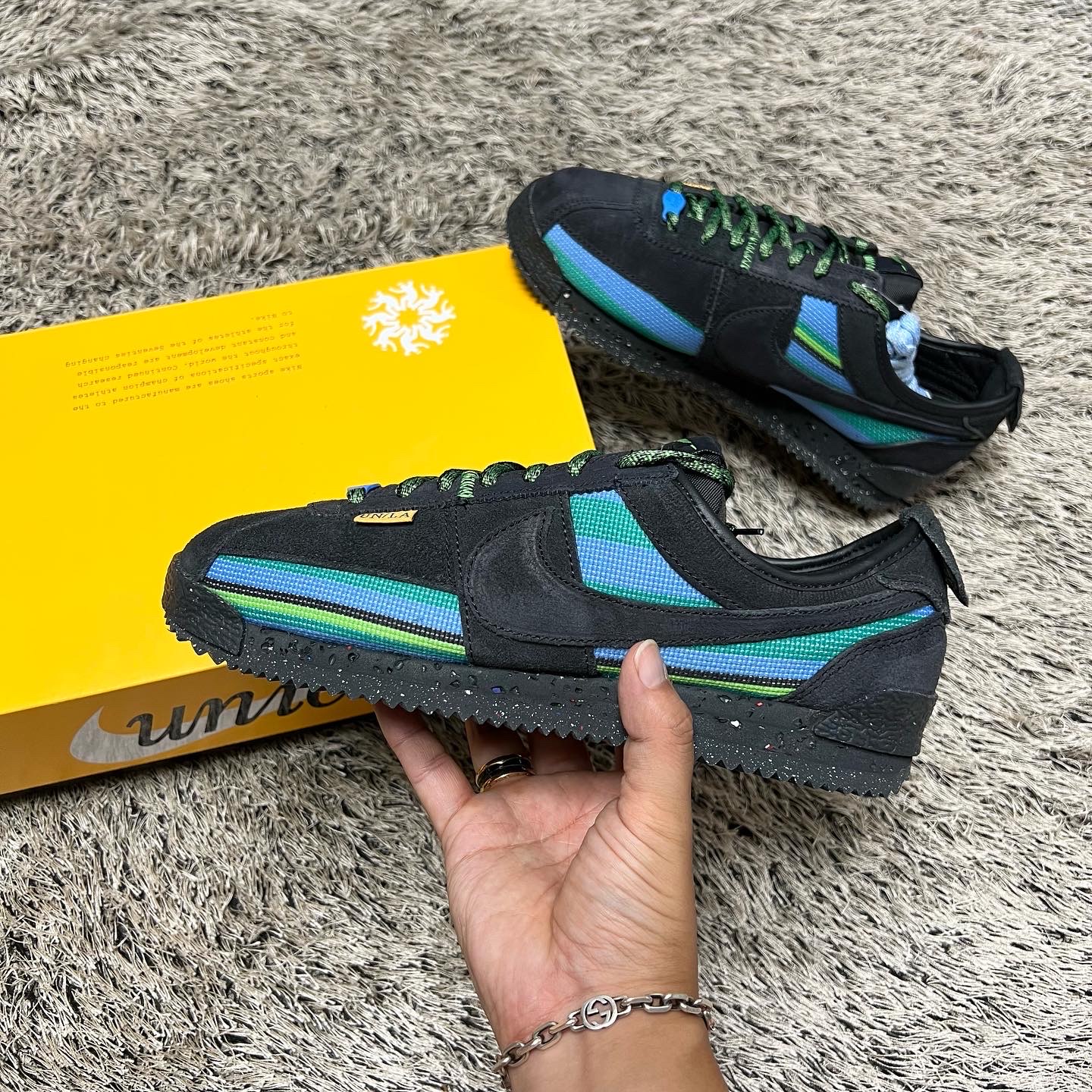 Nike x Union Cortez SP Off Noir 착용 스타일 - 1