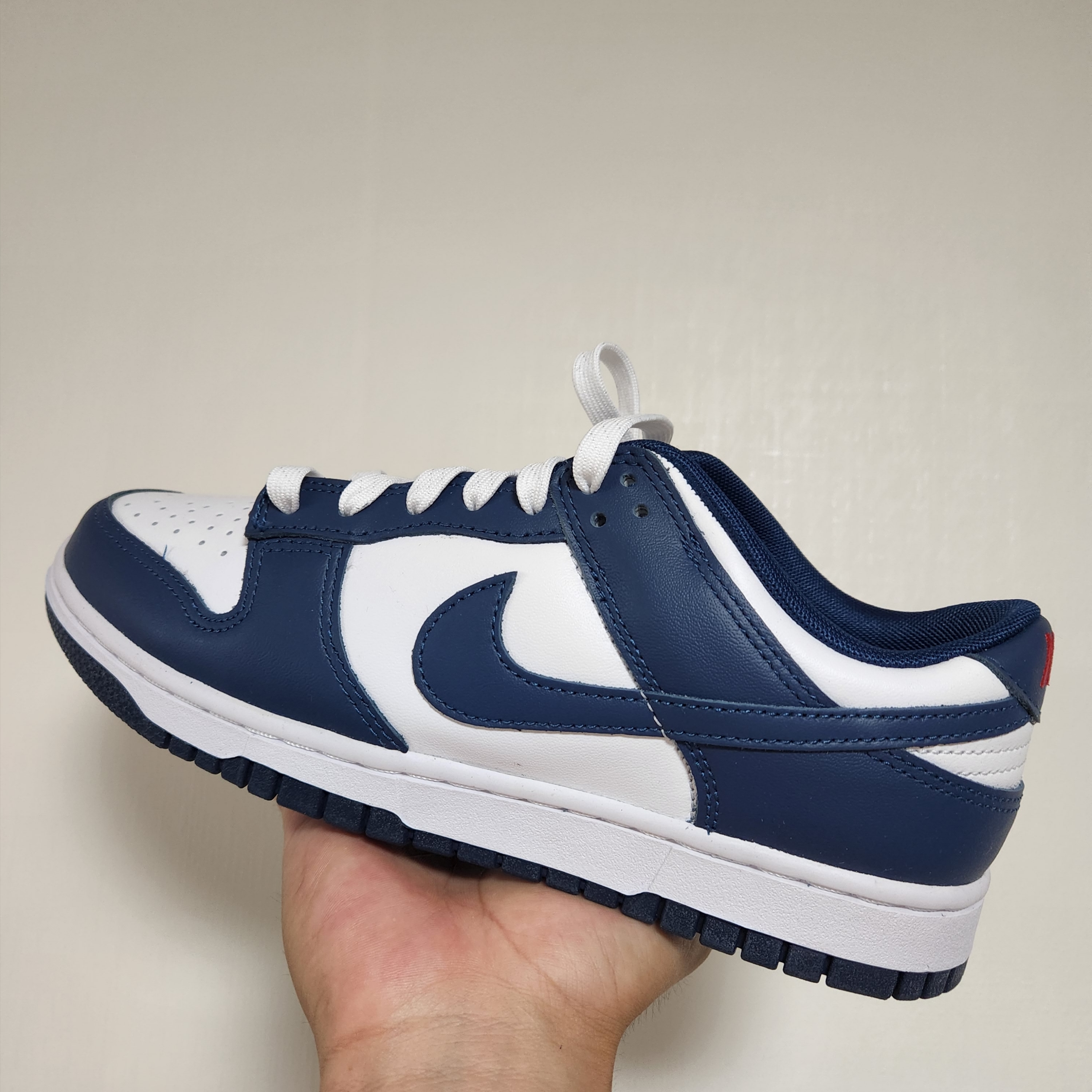 Nike Dunk Low Retro Valerian Blue 착용 스타일