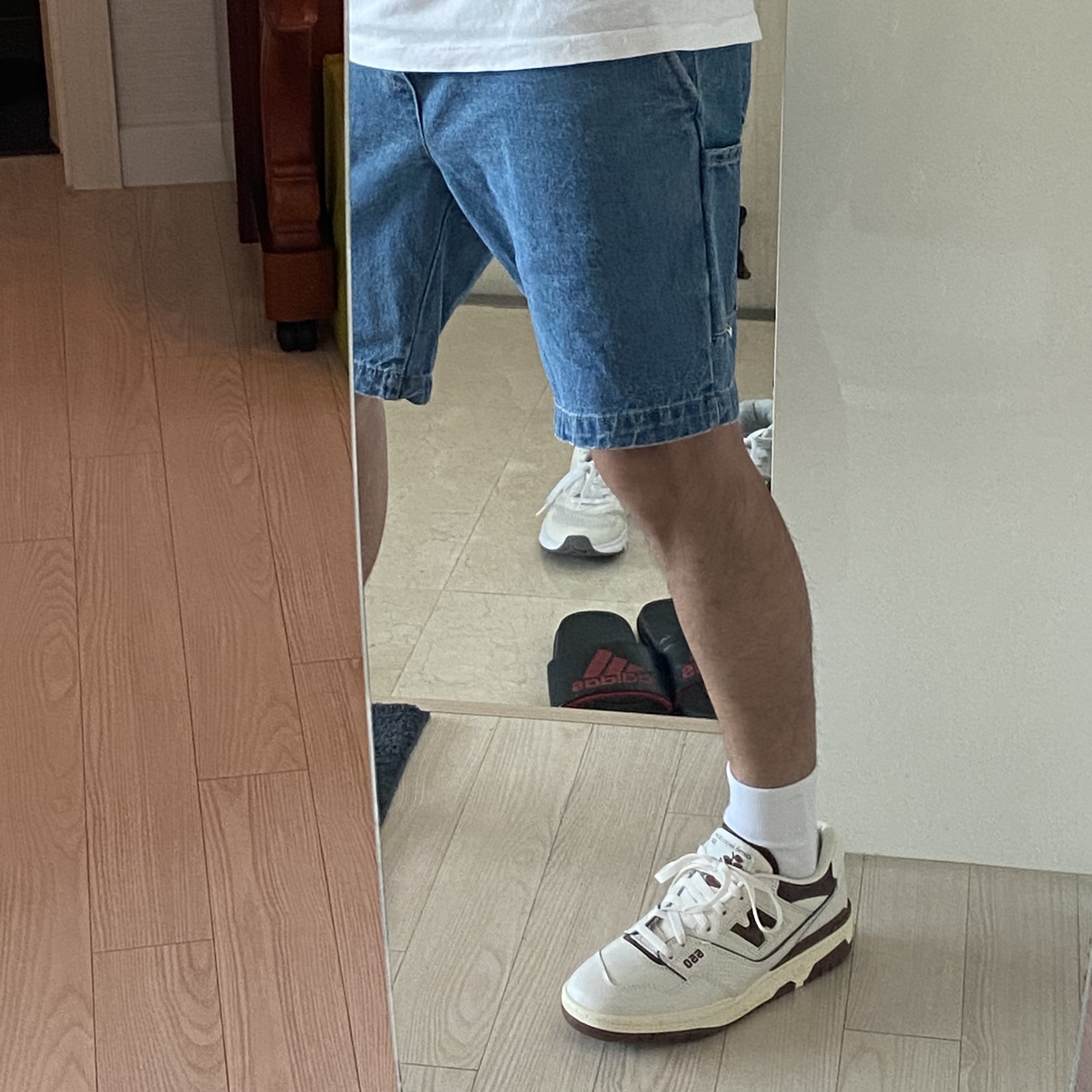 New Balance x Aime Leon Dore 550 Brown 착용 스타일 - 2