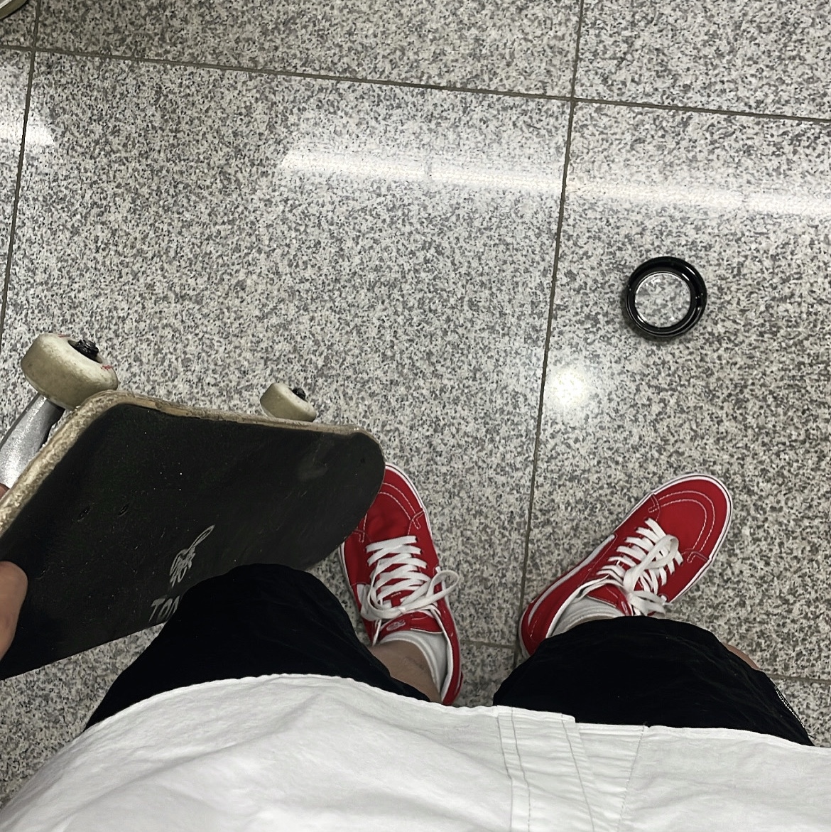 Vans Vault OG Sk8-Hi LX Black 착용 스타일