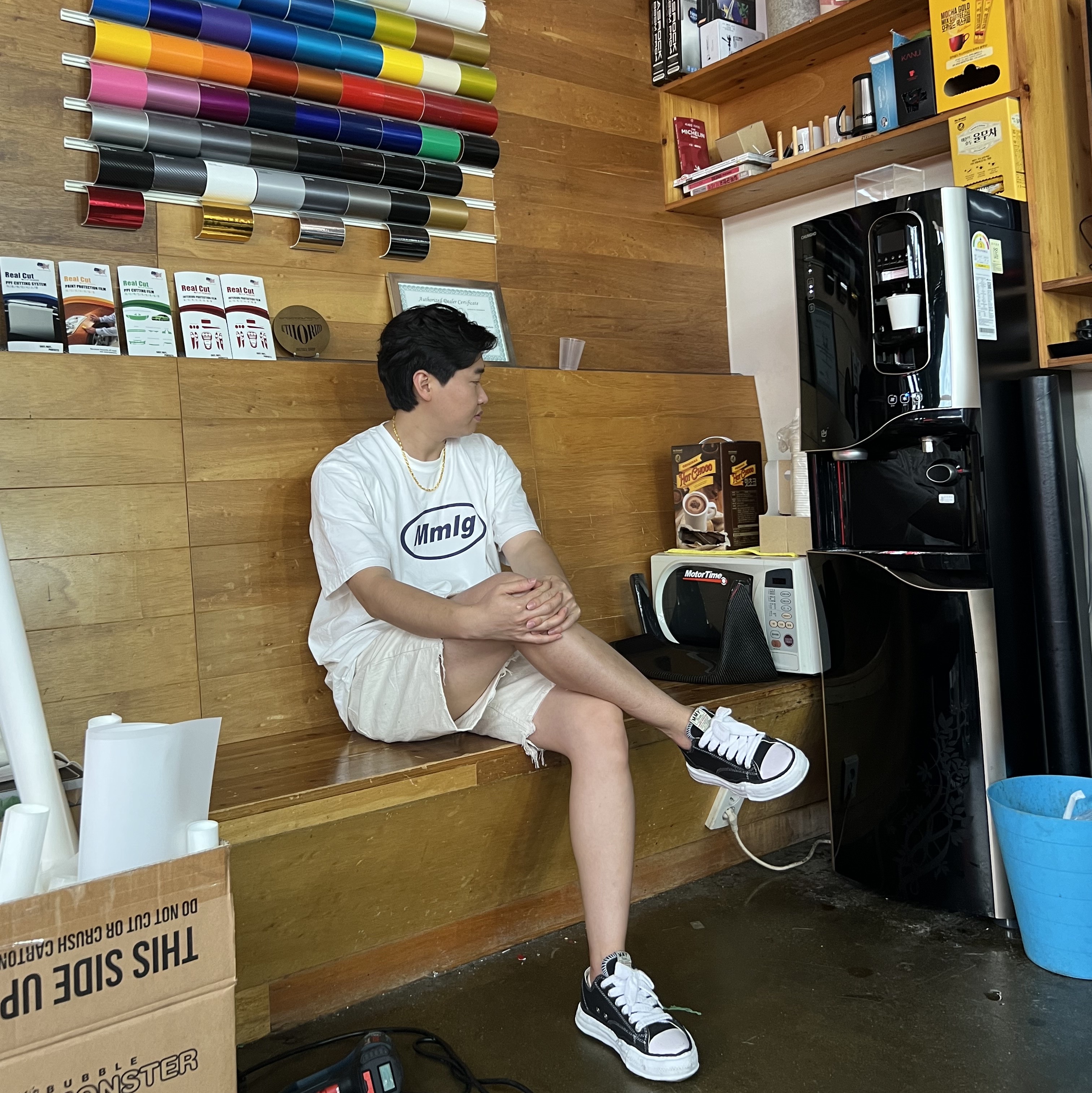 Maison Mihara Yasuhiro Peterson OG Sole Canvas Low Sneakers Black 착용 스타일