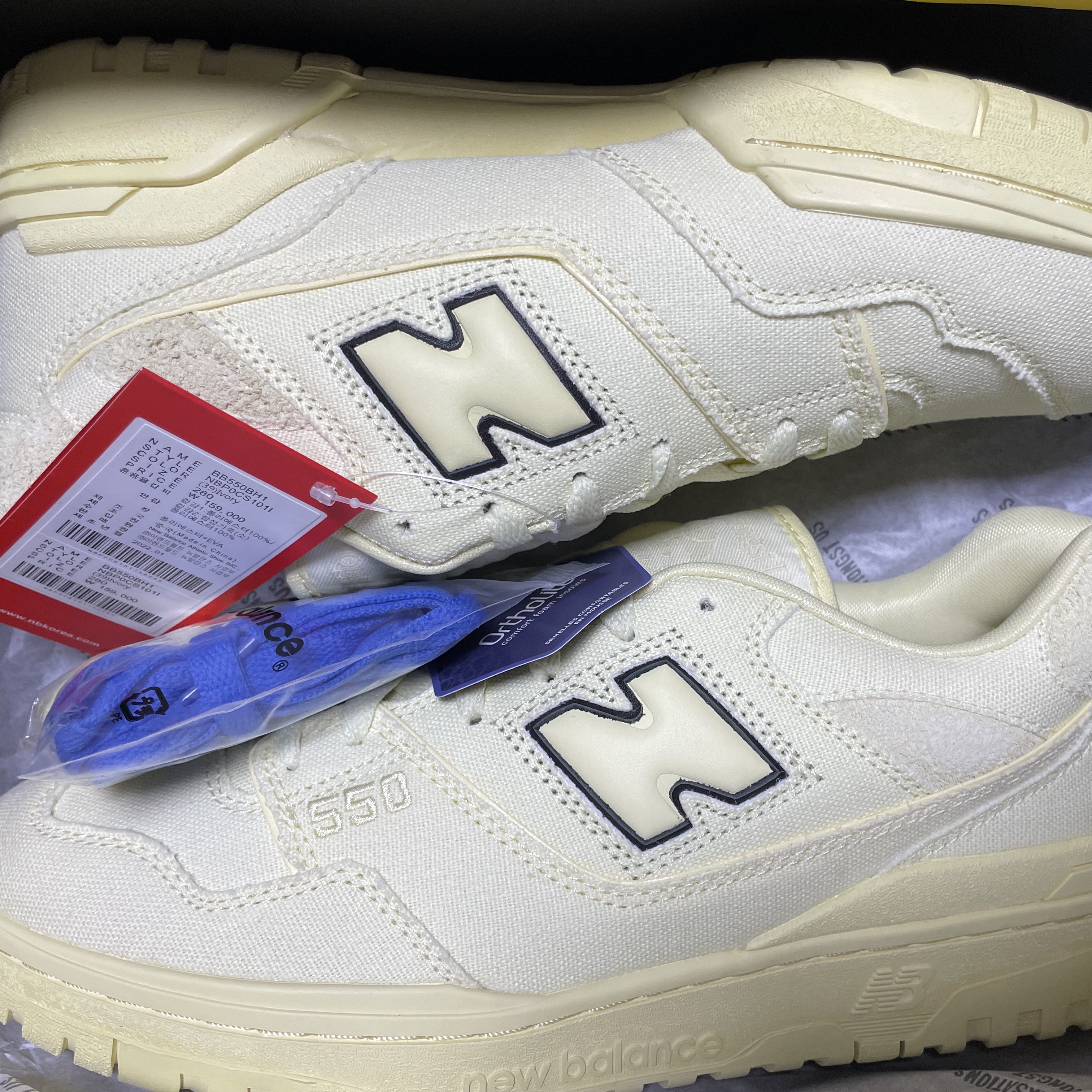 New Balance x Joe Freshgoods 550 Conversations Amongst Us Beige - D Standard 착용 스타일 - 3