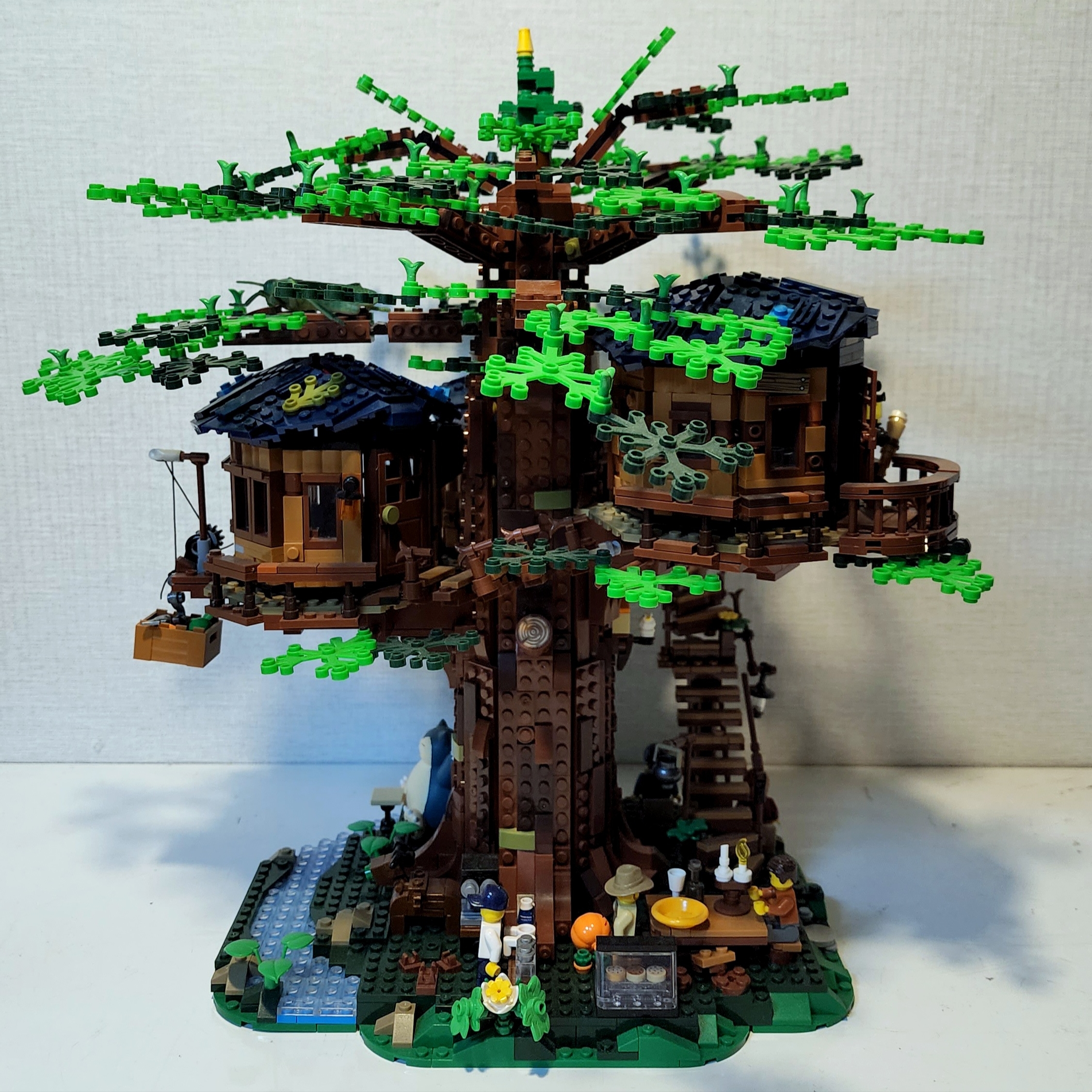 Lego Tree House 착용 스타일