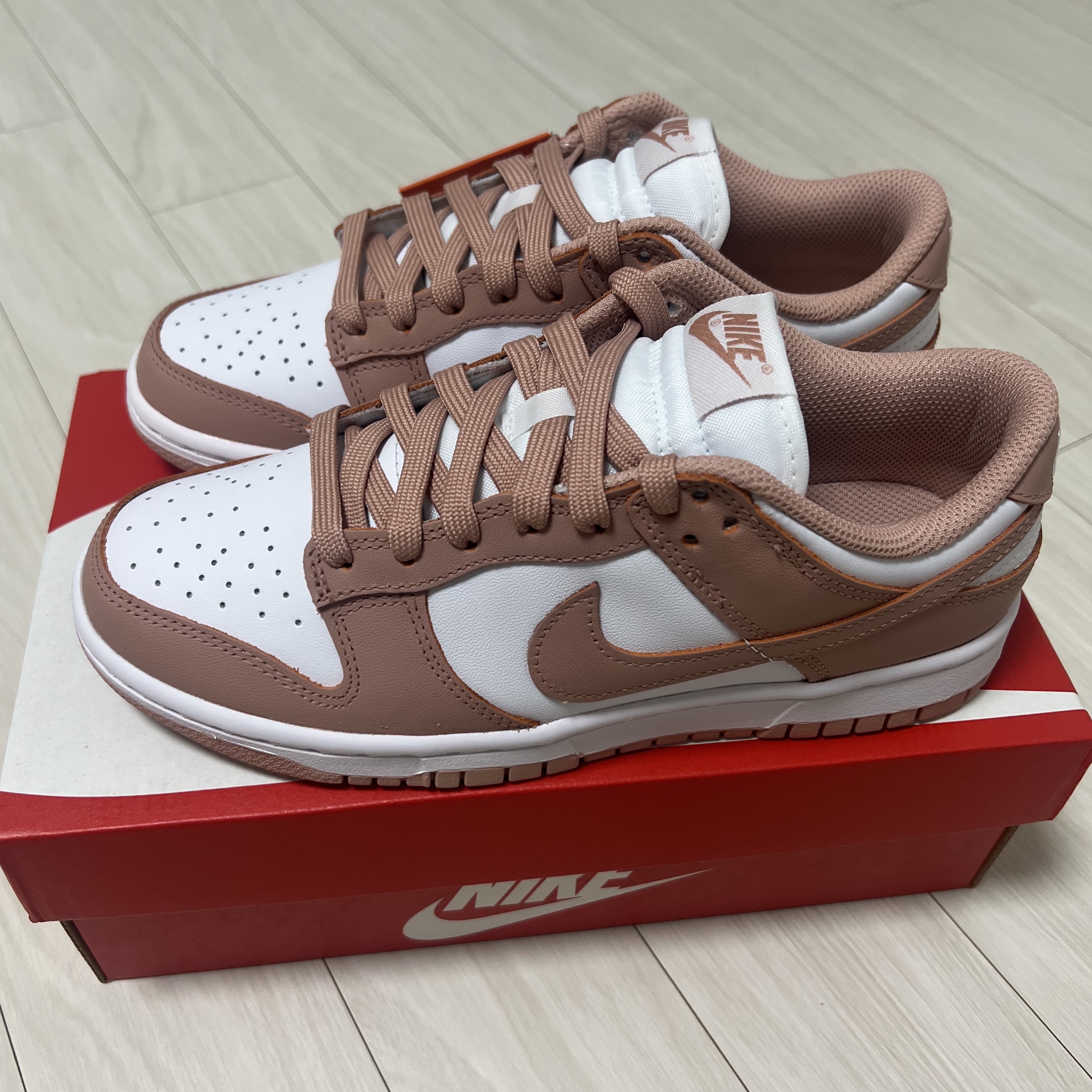(W) Nike Dunk Low Rose Whisper 착용 스타일