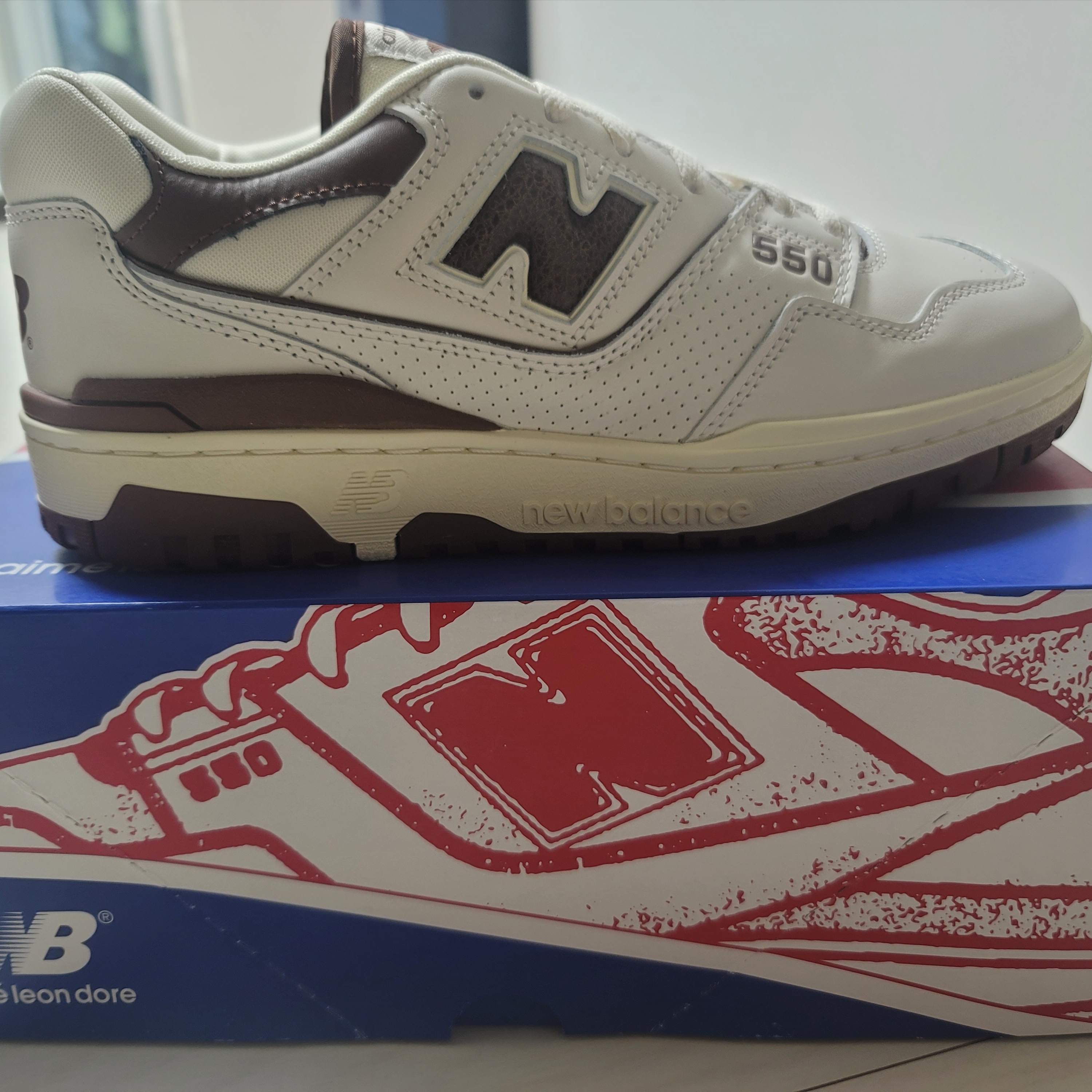 New Balance x Aime Leon Dore 550 Brown 착용 스타일