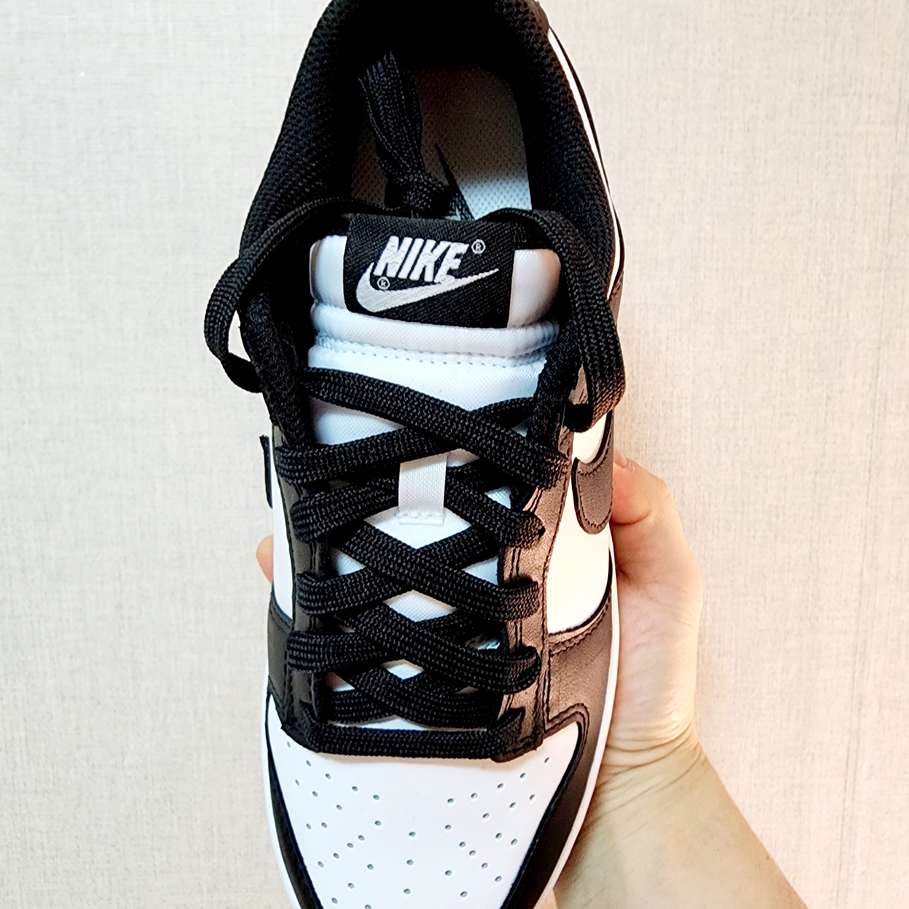 (W) Nike Dunk Low Black 착용 스타일 - 3