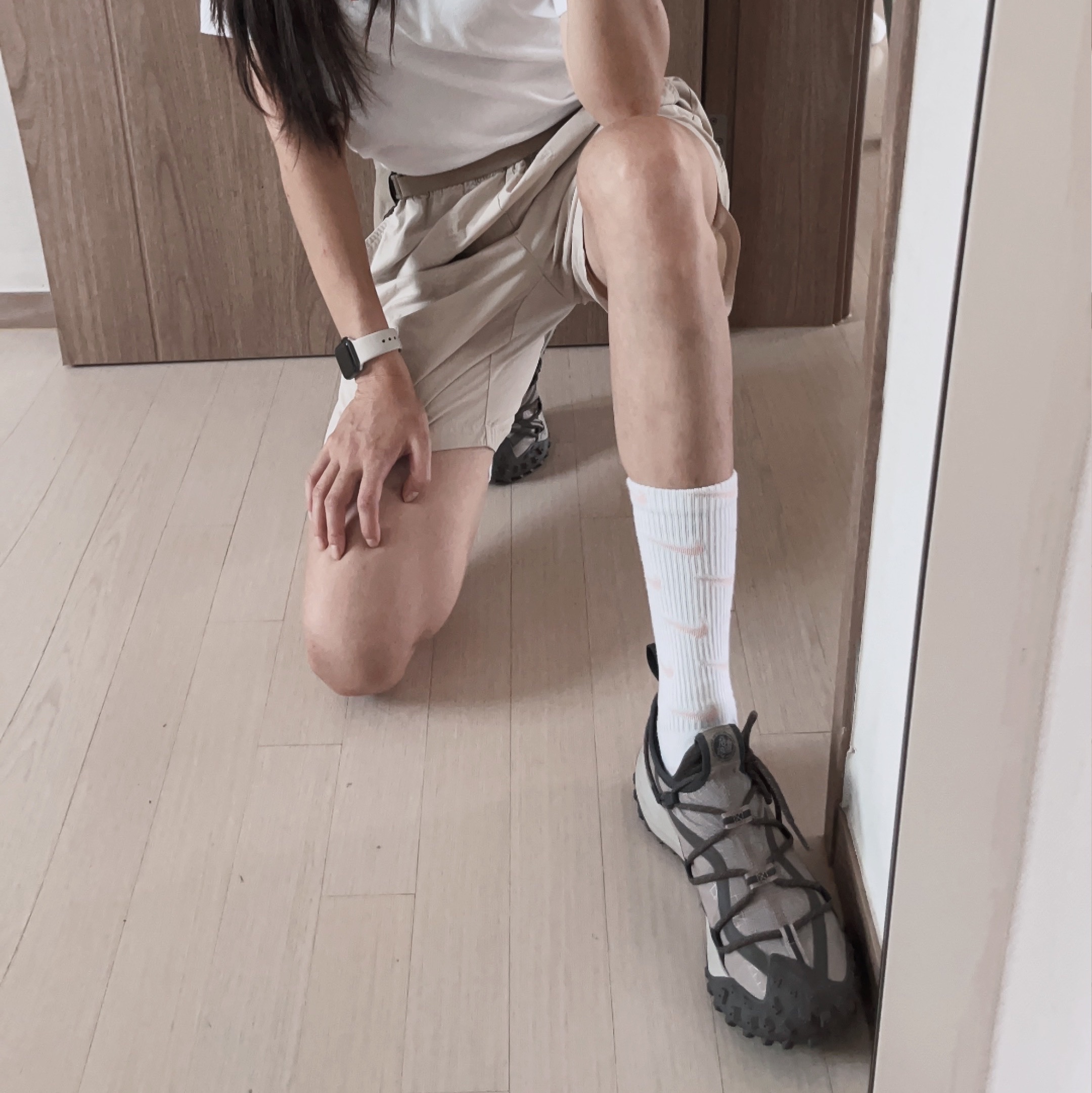 Nike ACG Mountain Fly Gore-Tex Clay Green, Nike ACG Mountain Fly Low Ironstone 착용 스타일 - 4