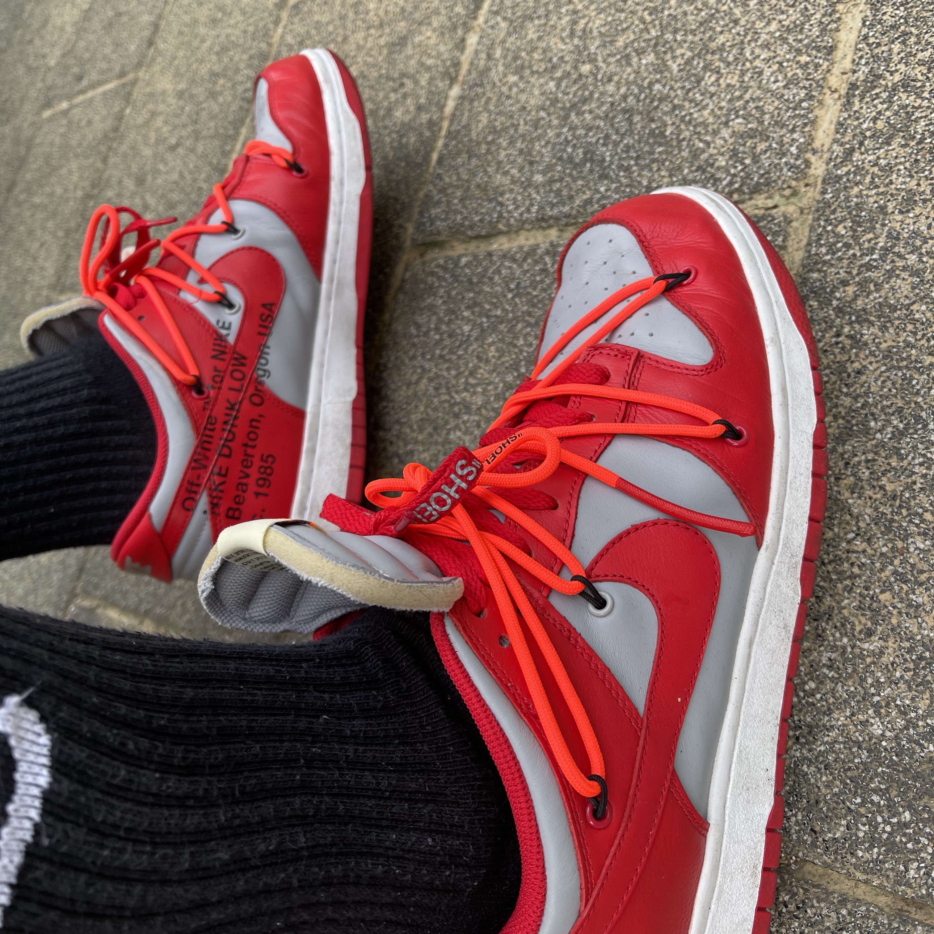 Nike x Off-White Dunk Low University Red 착용 스타일 - 3