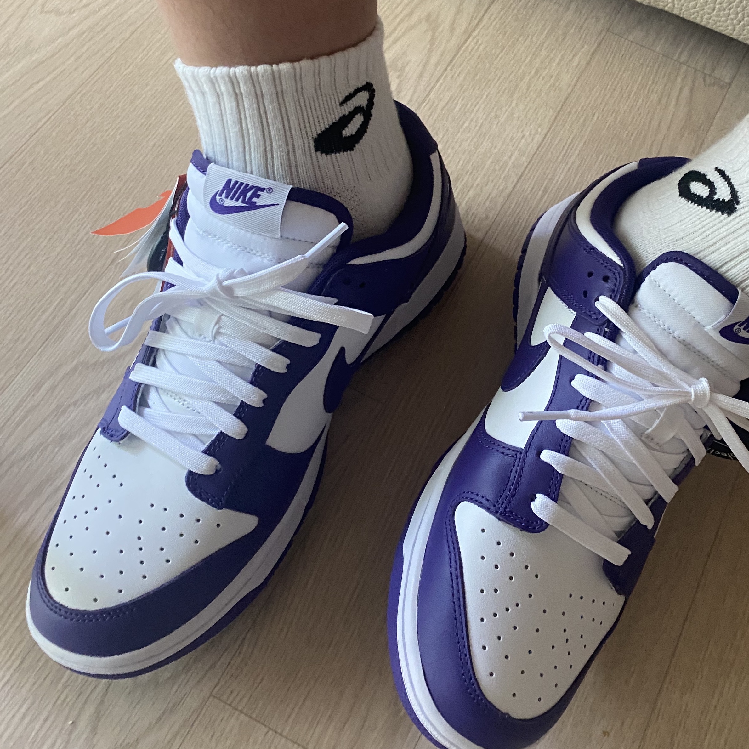 Nike Dunk Low Retro Championship Court Purple 착용 스타일
