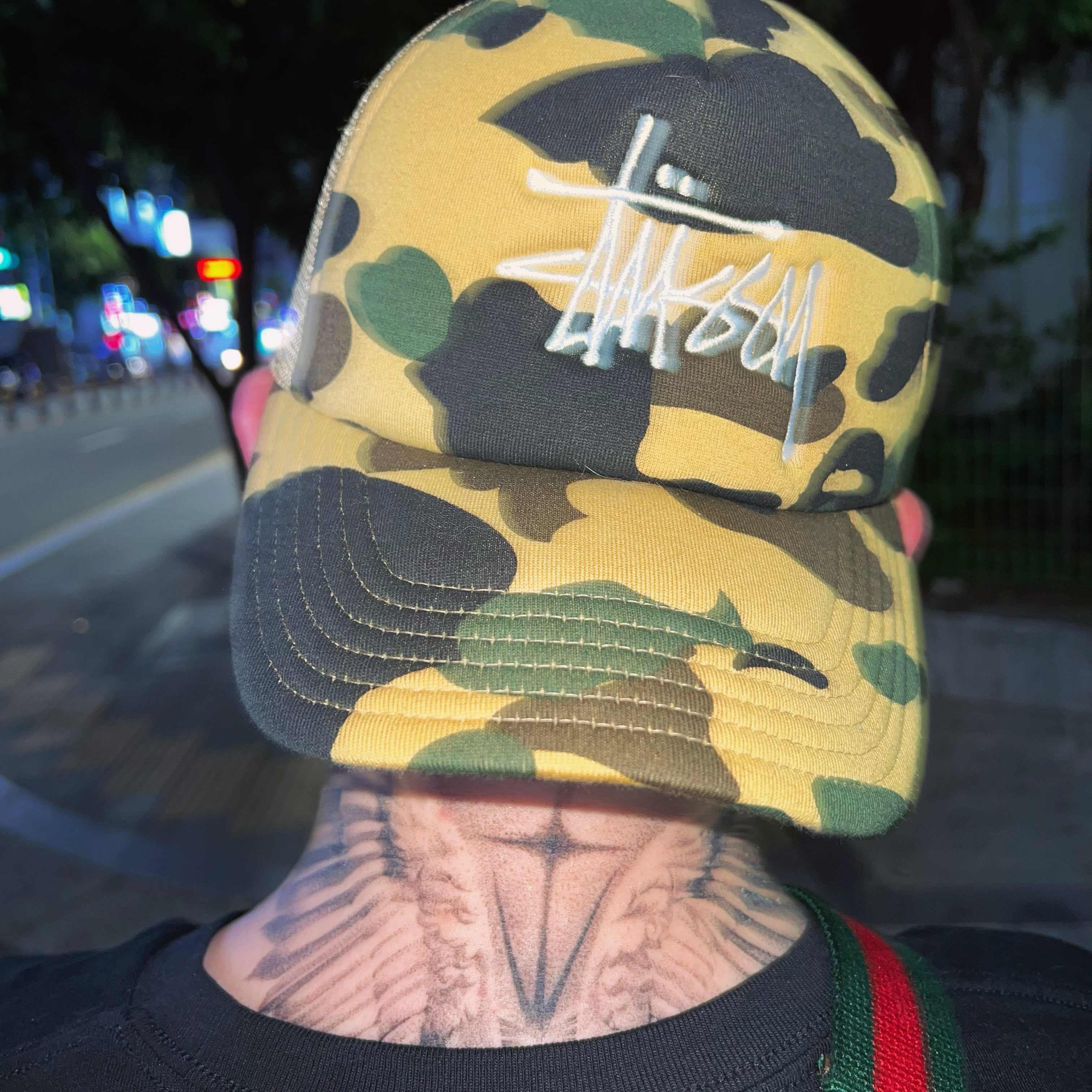 Stussy x BAPE Trucker Cap Yellow 착용 스타일