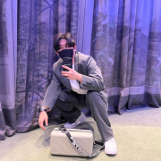 KREAM 프로필 이미지