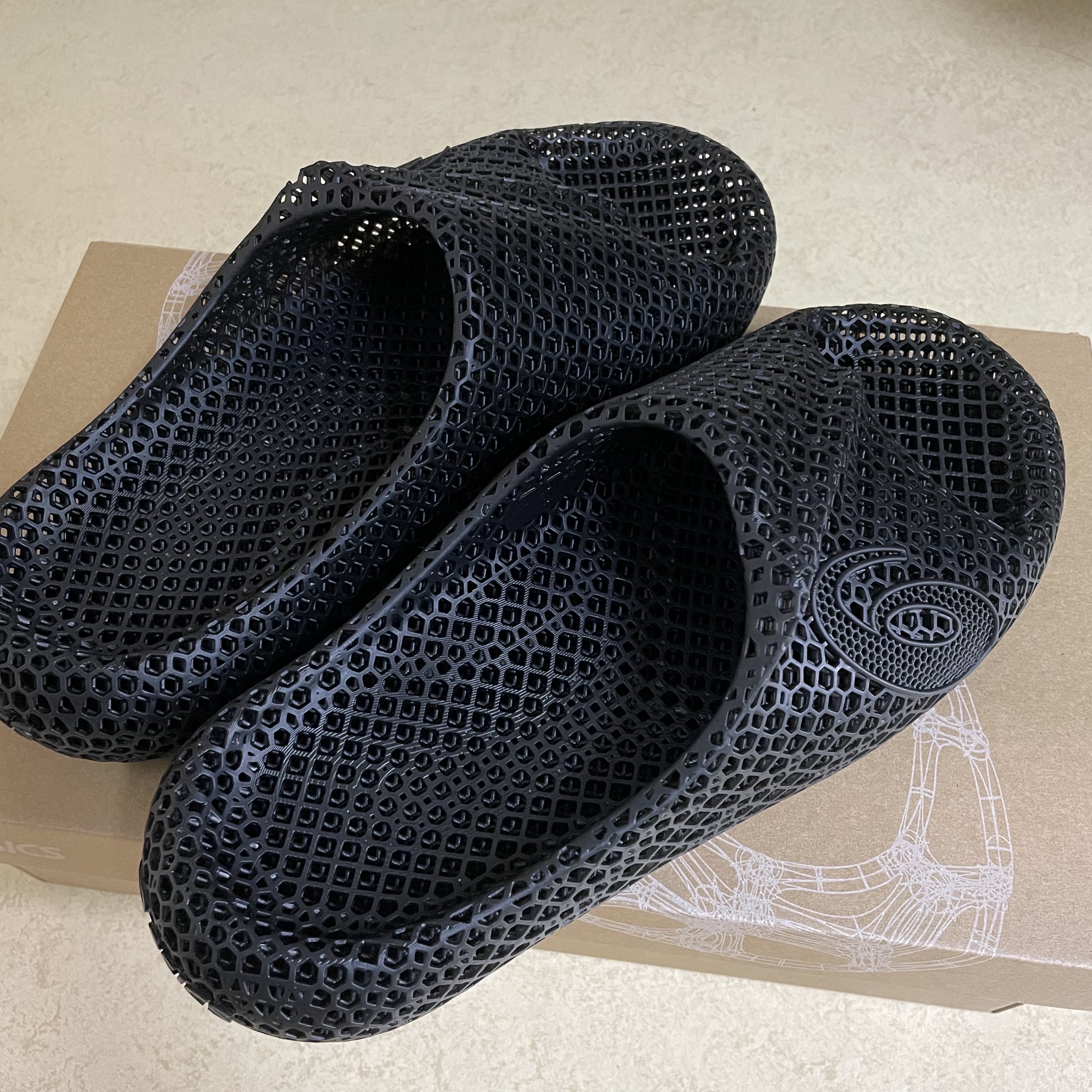 Asics Actibreeze 3D Sandal Black 착용 스타일