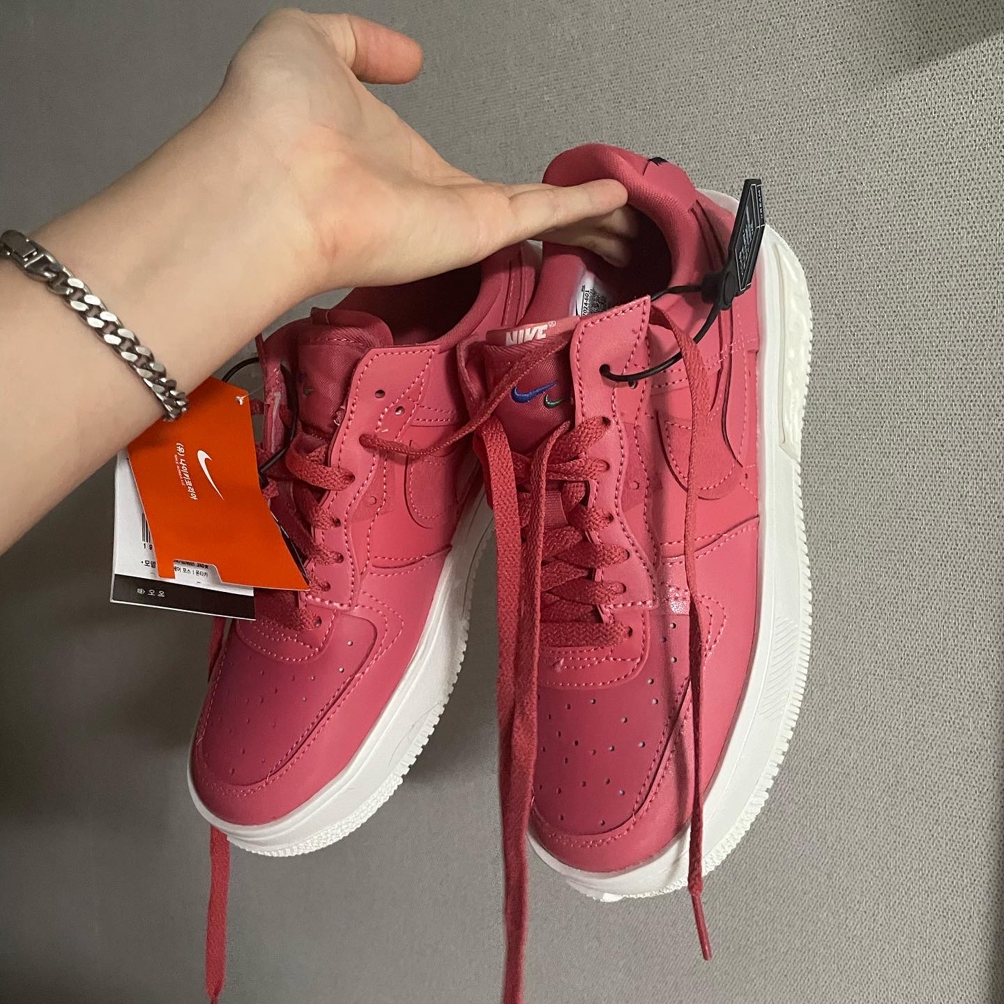 (W) Nike Air Force 1 Fontanka Archeo Pink 착용 스타일 - 2