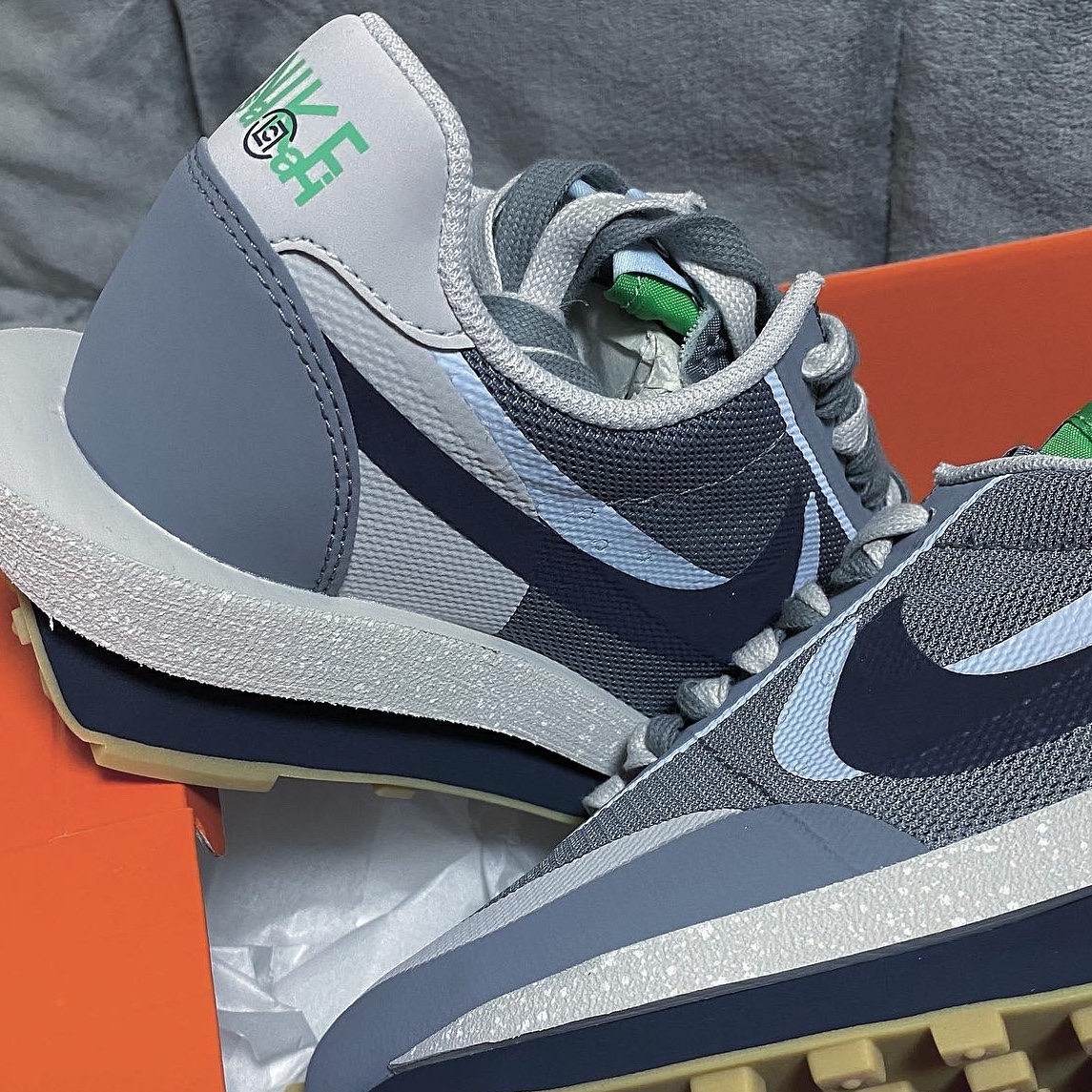 Nike x Sacai x Clot LDWaffle Cool Grey 착용 스타일 - 2