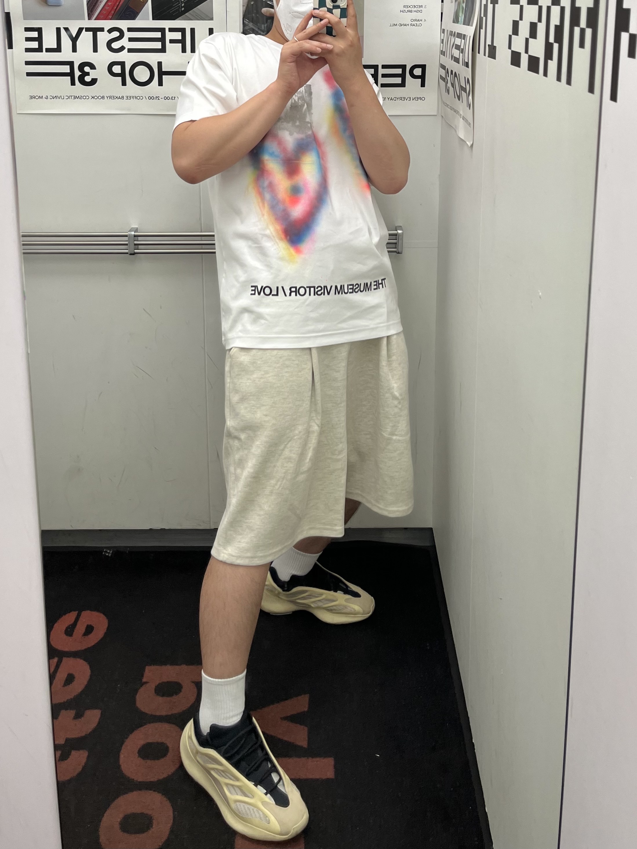 Adidas Yeezy 700 V3 Azael 2019 착용 스타일