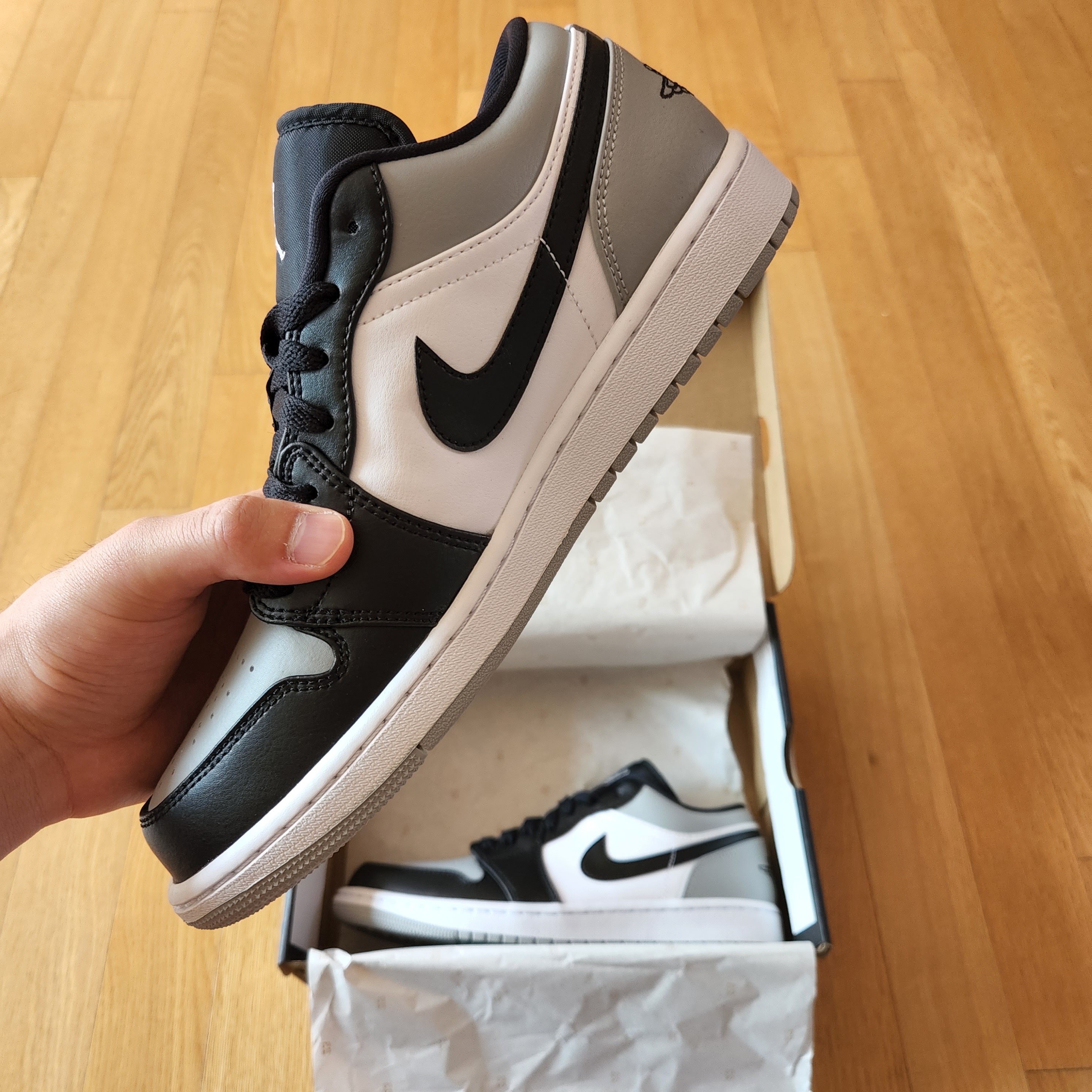 Jordan 1 Low Light Smoke Grey Black 착용 스타일