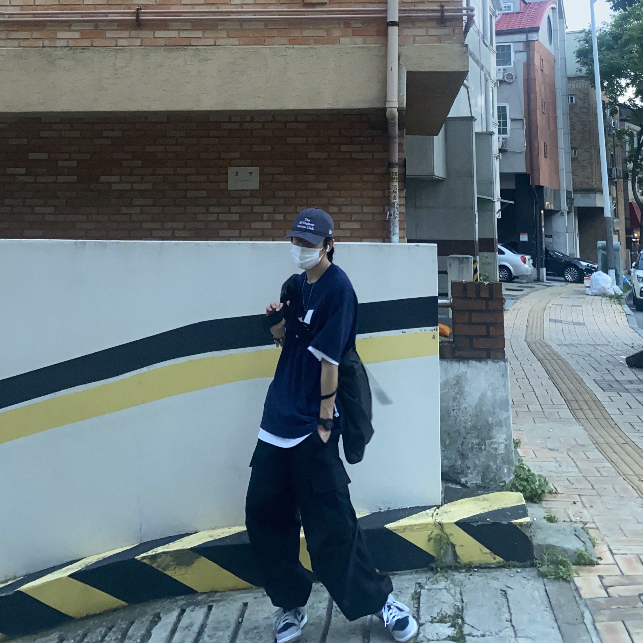 (W) Nike Dunk Low SP College Navy 착용 스타일