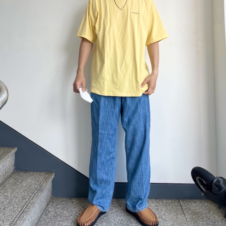Keen Uneek Sandals Black 착용 스타일