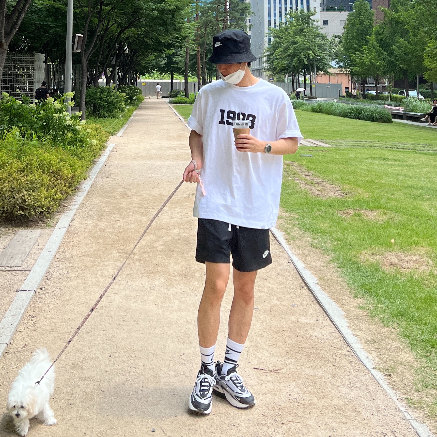 (W) Nike Air Max Furyosa Silver and Black 착용 스타일
