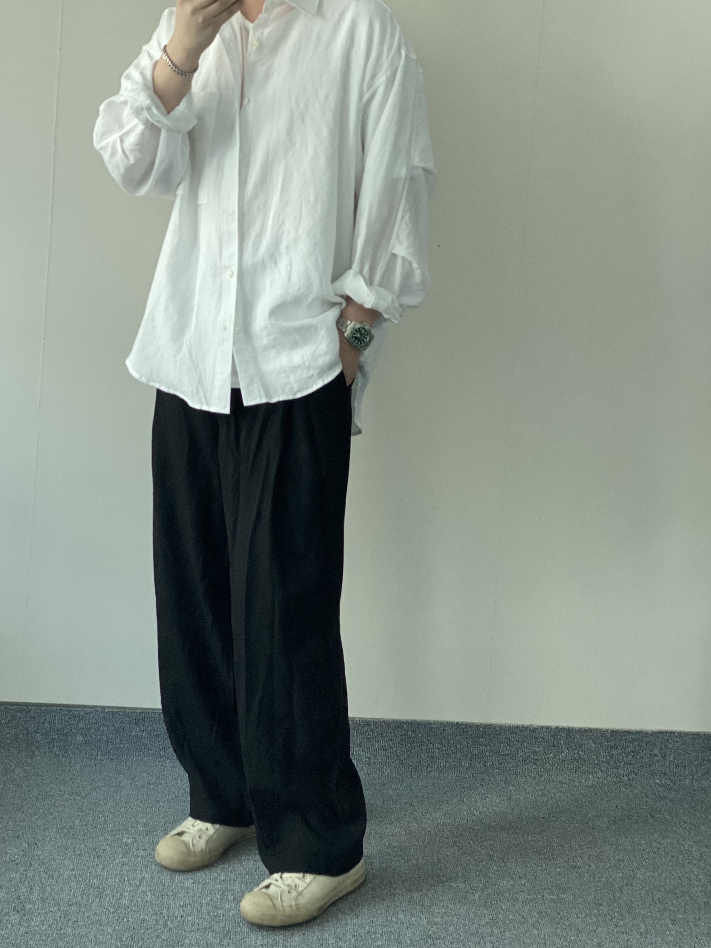 Moonstar x Studio Nicholson Merino Sneakers Dove, Rolex Submariner Date 40mm 116610LV Green Oyster 착용 스타일 - 2