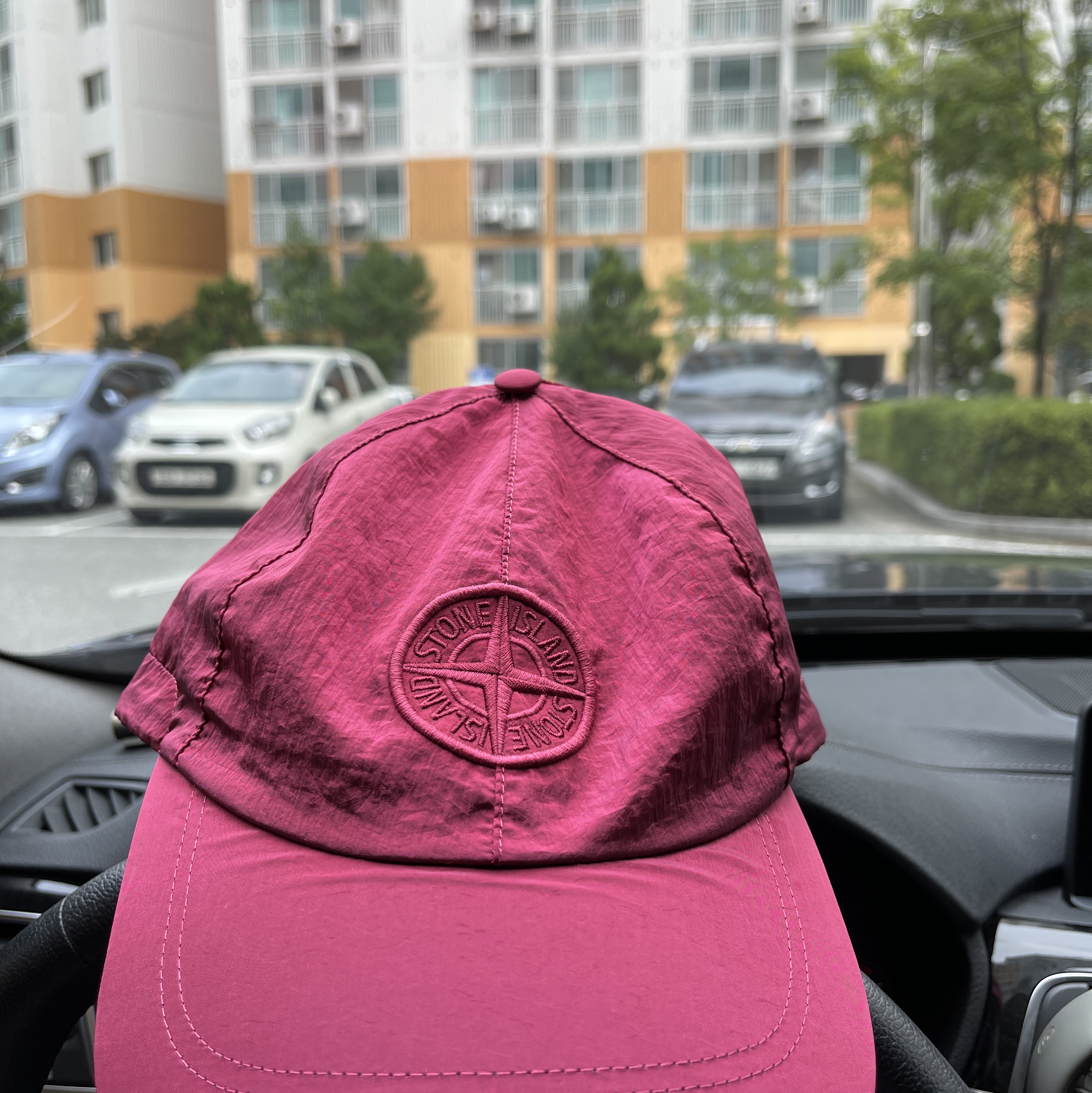 Stone Island 99576 Nylon Metal 6-Panel Cap Cyclamen - 22SS 착용 스타일 - 3
