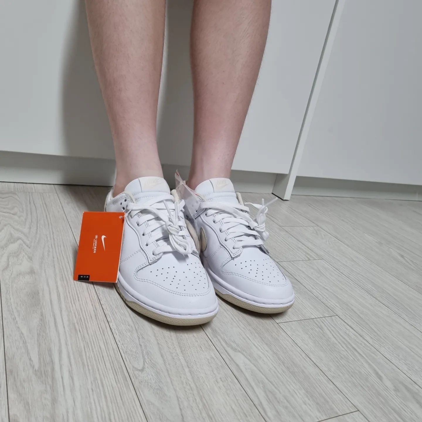 Nike x Stussy Air Zoom Spiridon Cage 2 Fossil, Nike x Peaceminusone Air Force 1 Low Para-Noise 착용 스타일 - 1