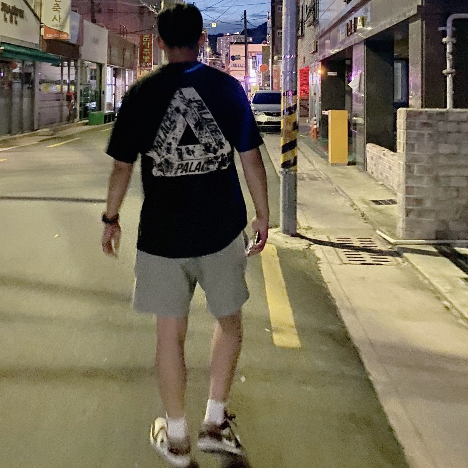 Jordan 1 Low SE Chocolate Bliss 착용 스타일