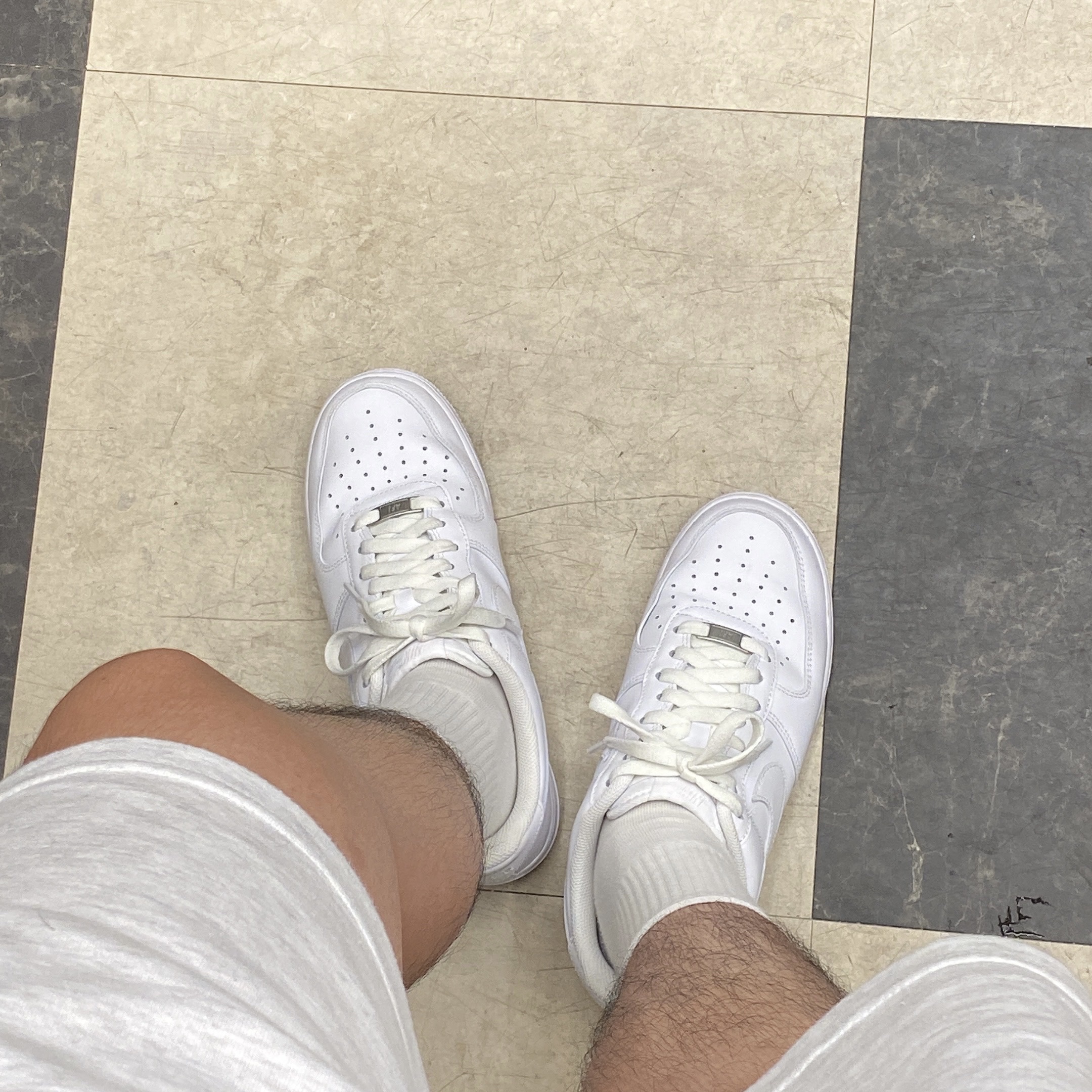 Nike Air Force 1 '07 Low White 착용 스타일