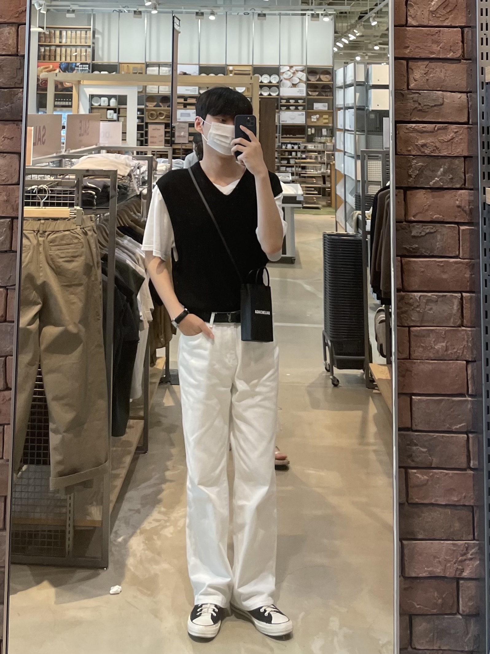 Converse x Fear of God Essentials Chuck 70 Hi Black 2020 착용 스타일