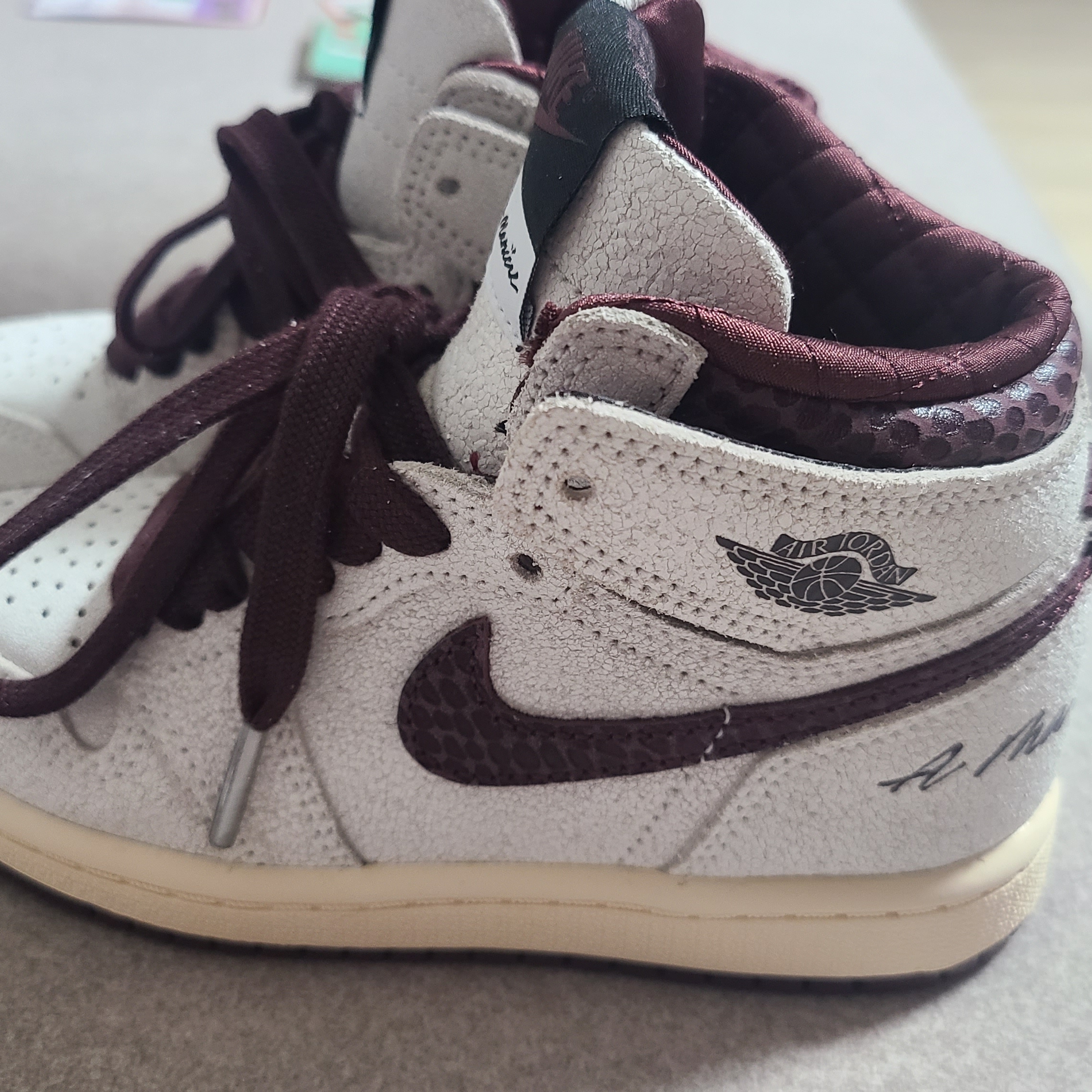 (PS) Jordan 1 x A Ma Maniere Retro High OG SP Burgundy and Sail 착용 스타일