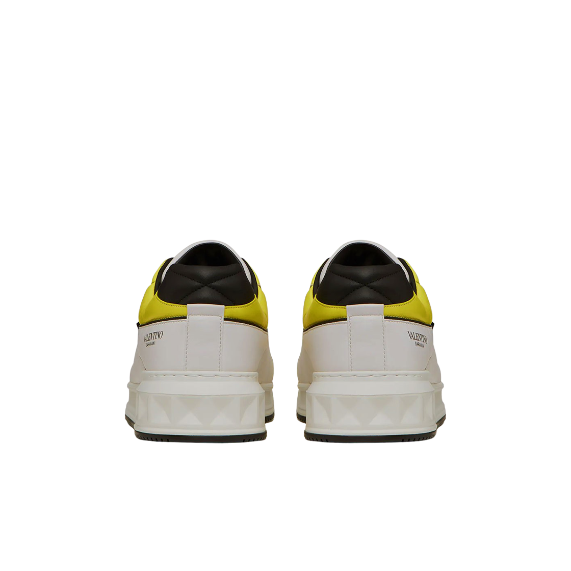 발렌티노 원 스터드 로우탑 나파 스니커즈 화이트 라임 블랙(Valentino One Stud Low-Top Nappa Leather Sneakers White Lime Black) - 4