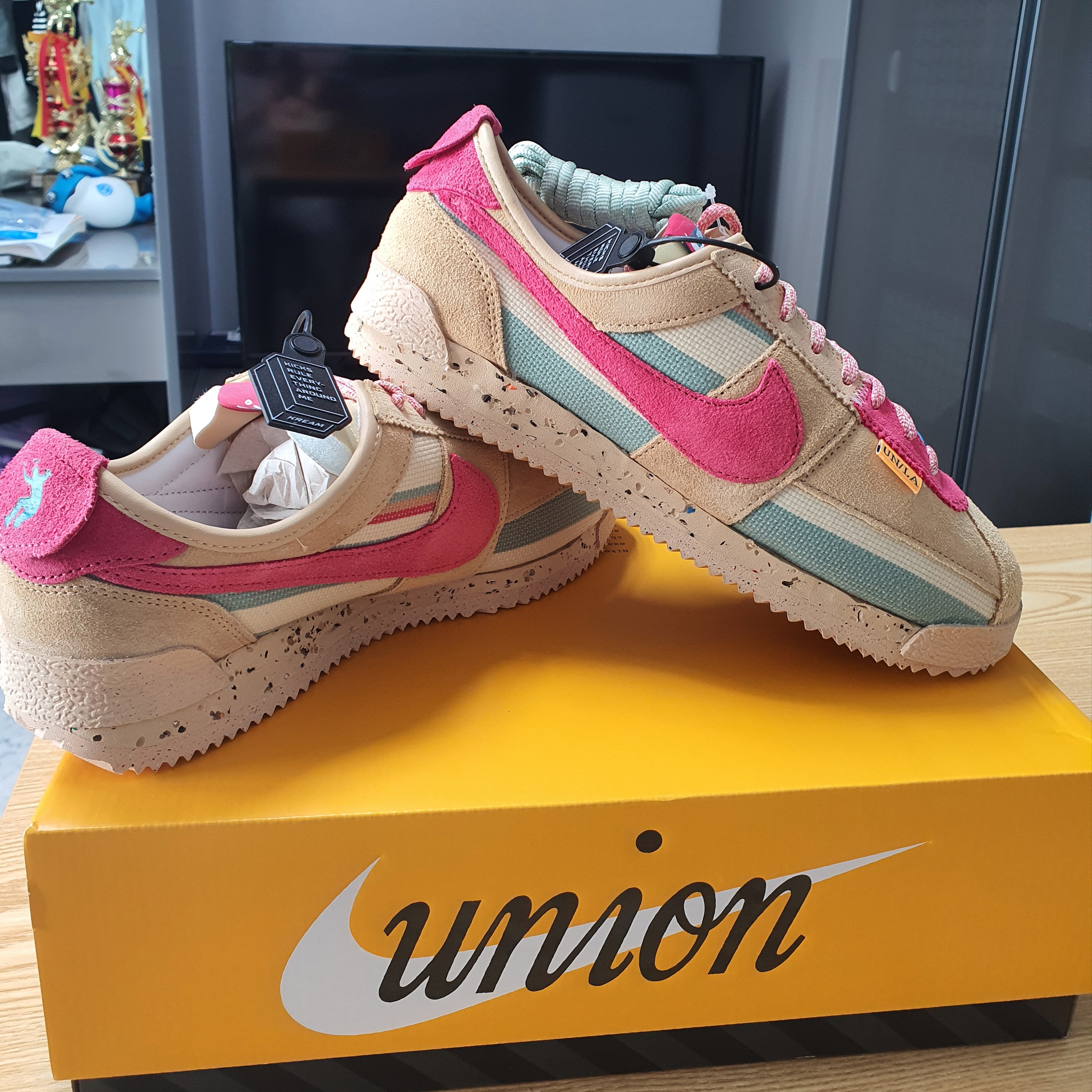 Nike x Union Cortez SP Sesame 착용 스타일
