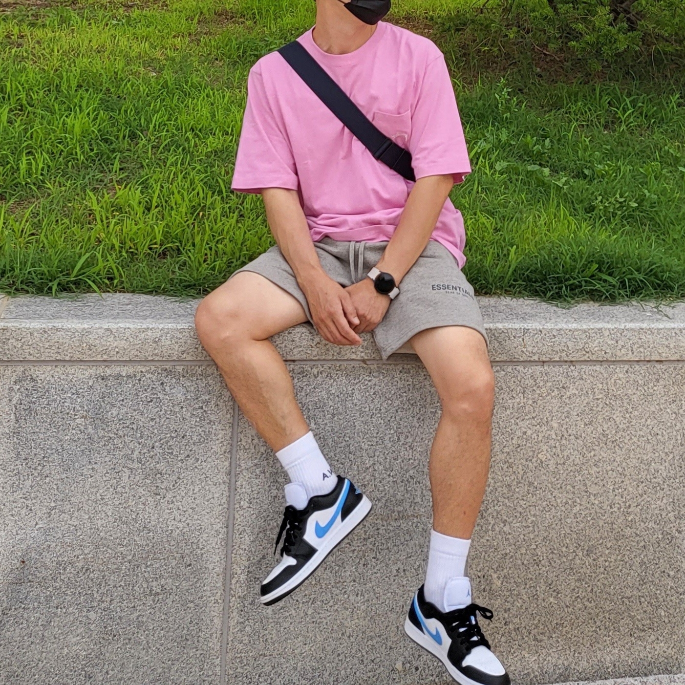 (W) Jordan 1 Low Black University Blue 착용 스타일 - 4