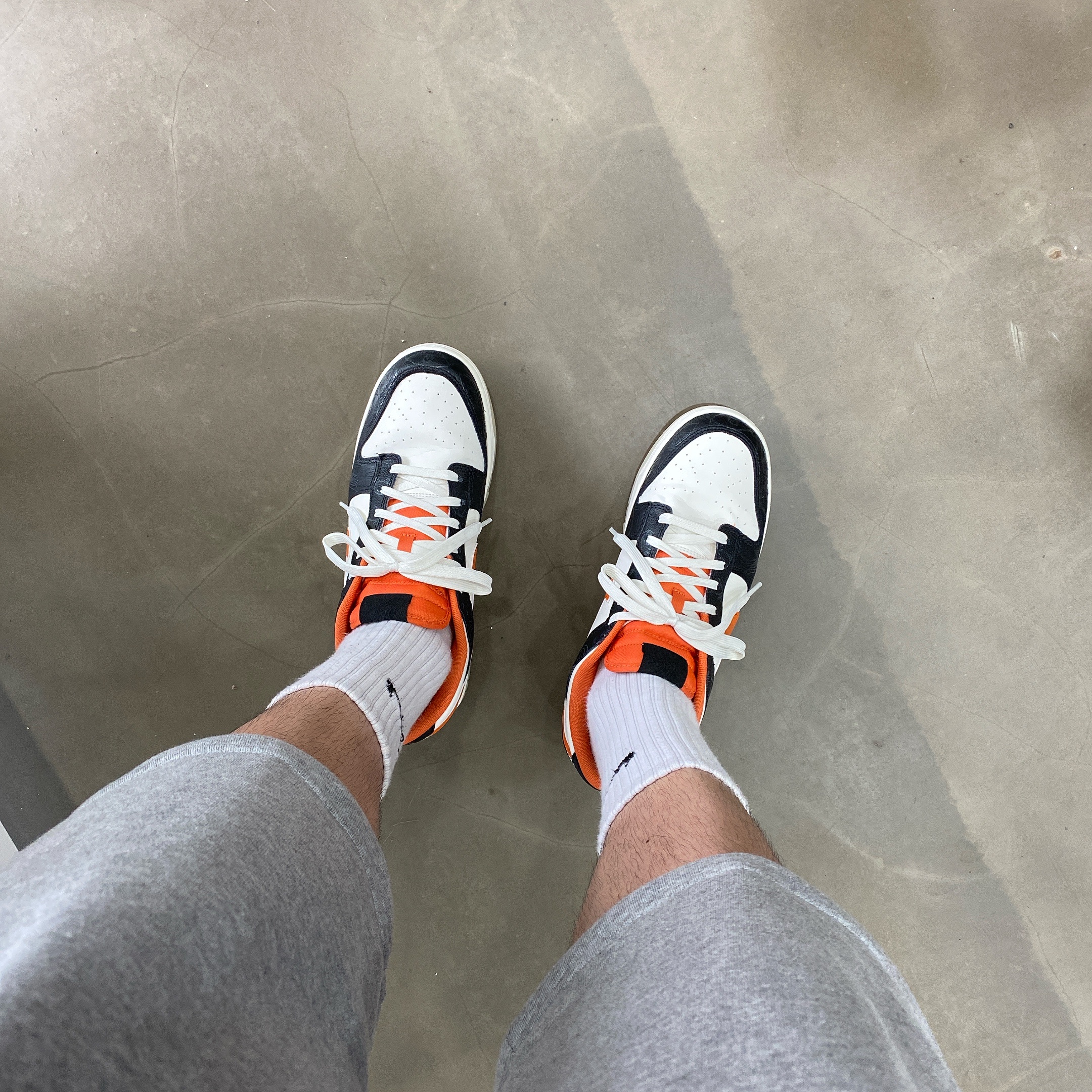 Nike Dunk Low Retro PRM Halloween 착용 스타일