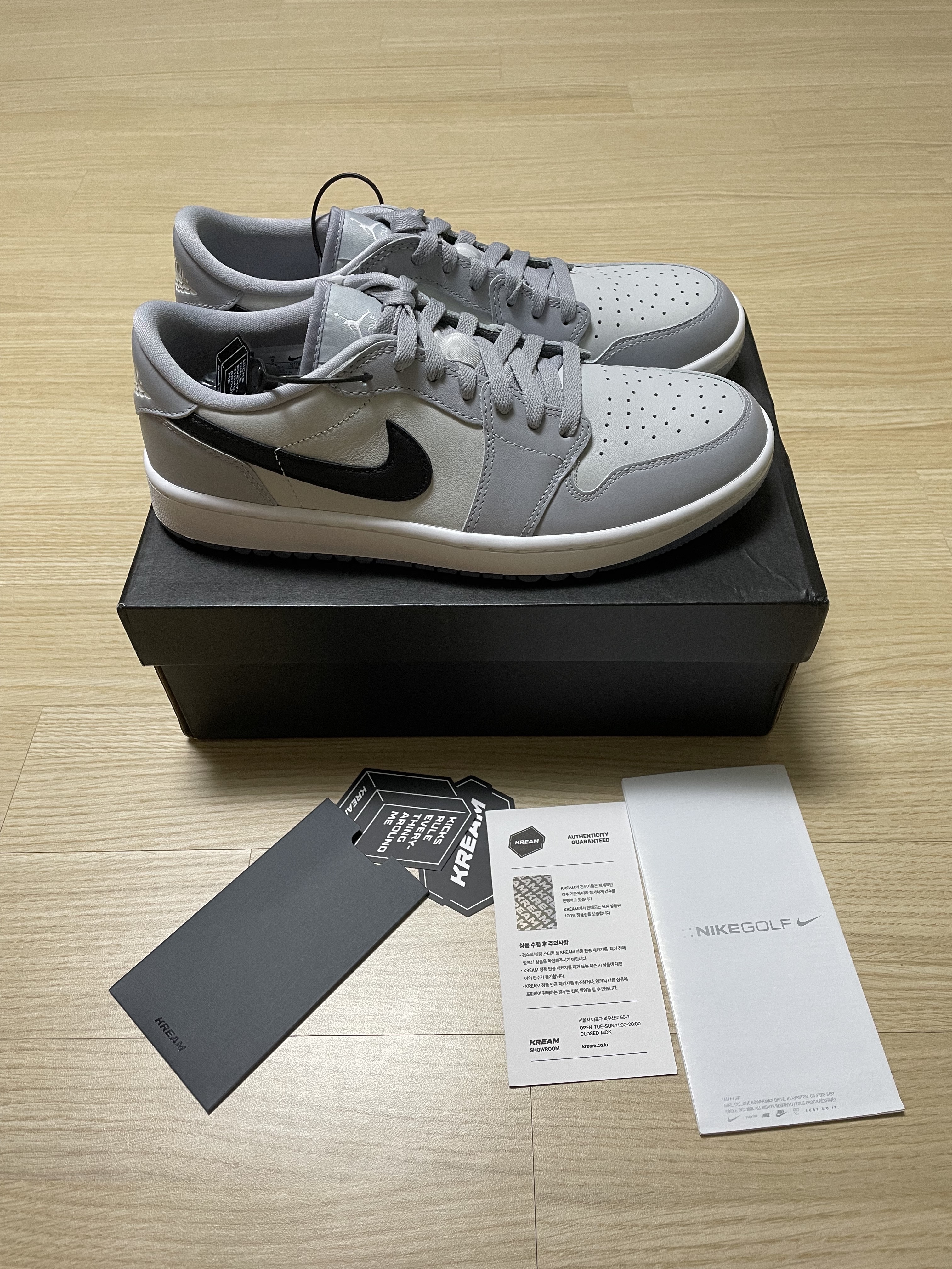 Jordan 1 Low Golf Wolf Grey 착용 스타일 - 2