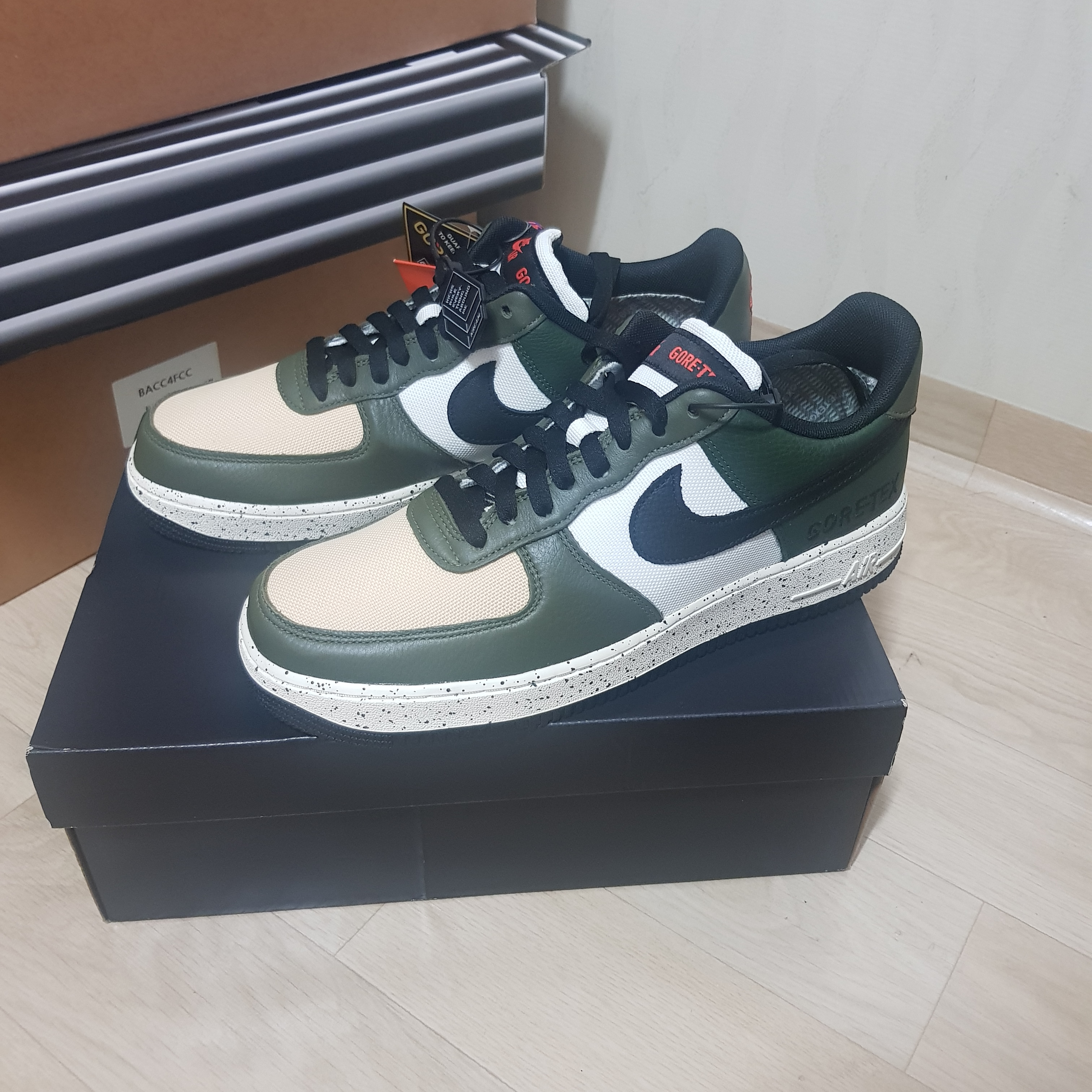 Nike Air Force 1 Low Gore-Tex Escape 착용 스타일
